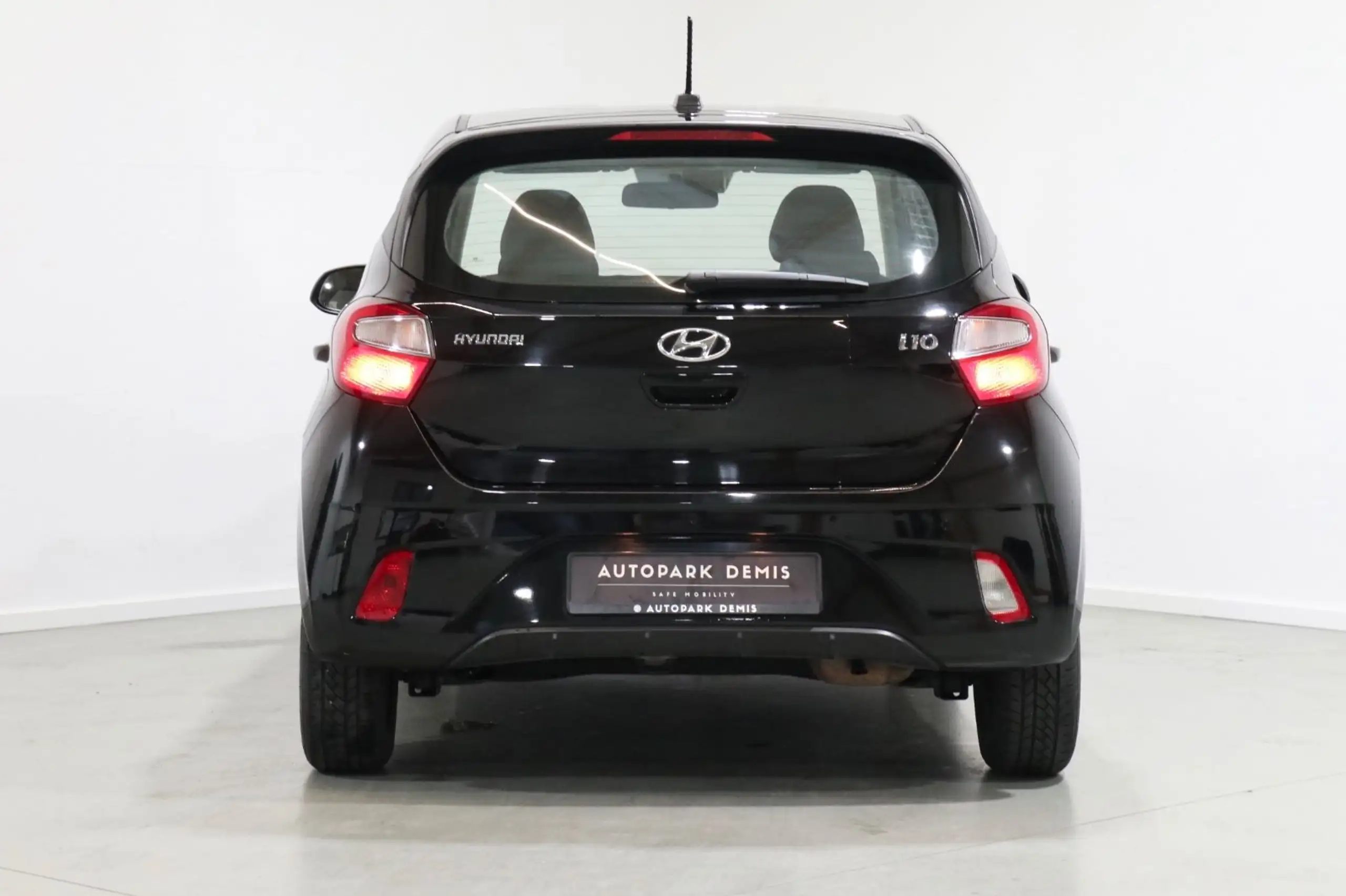 Hyundai - i10