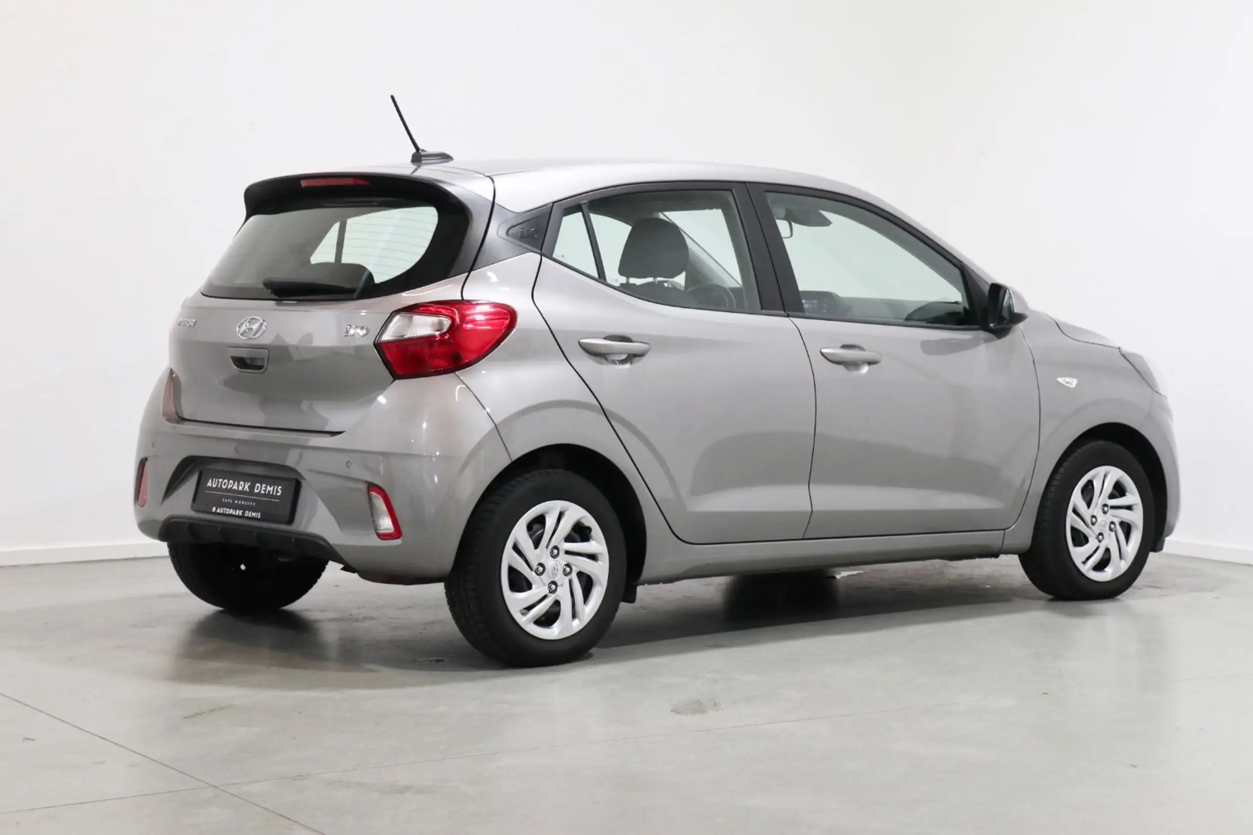 Hyundai - i10