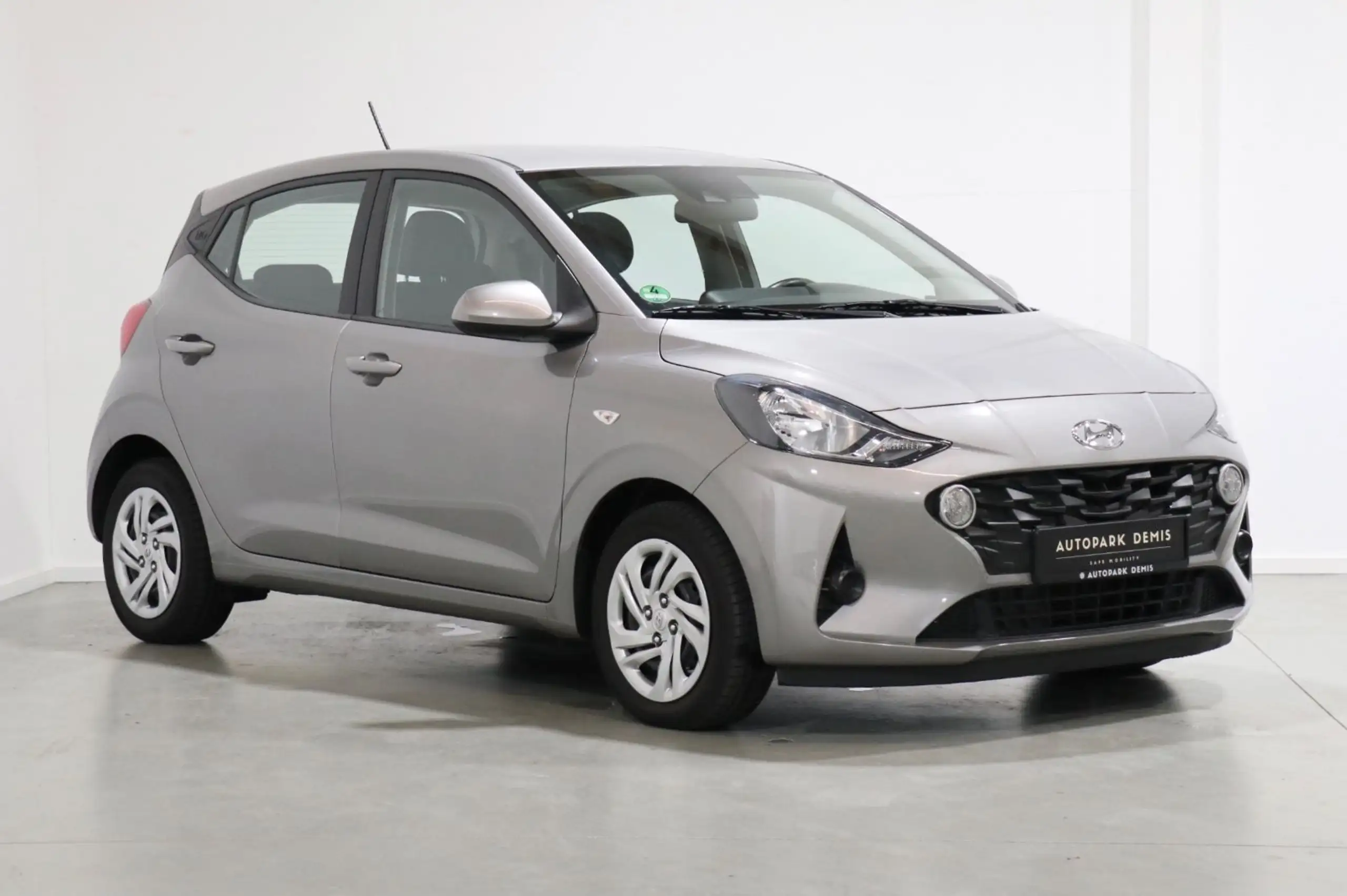 Hyundai - i10