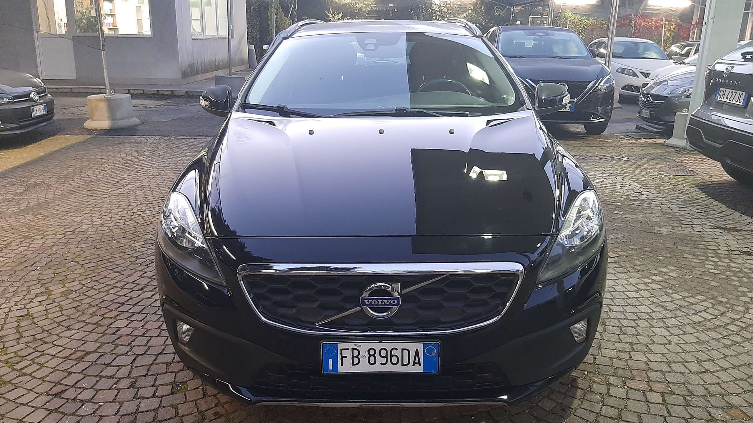 Volvo - V40 Cross Country