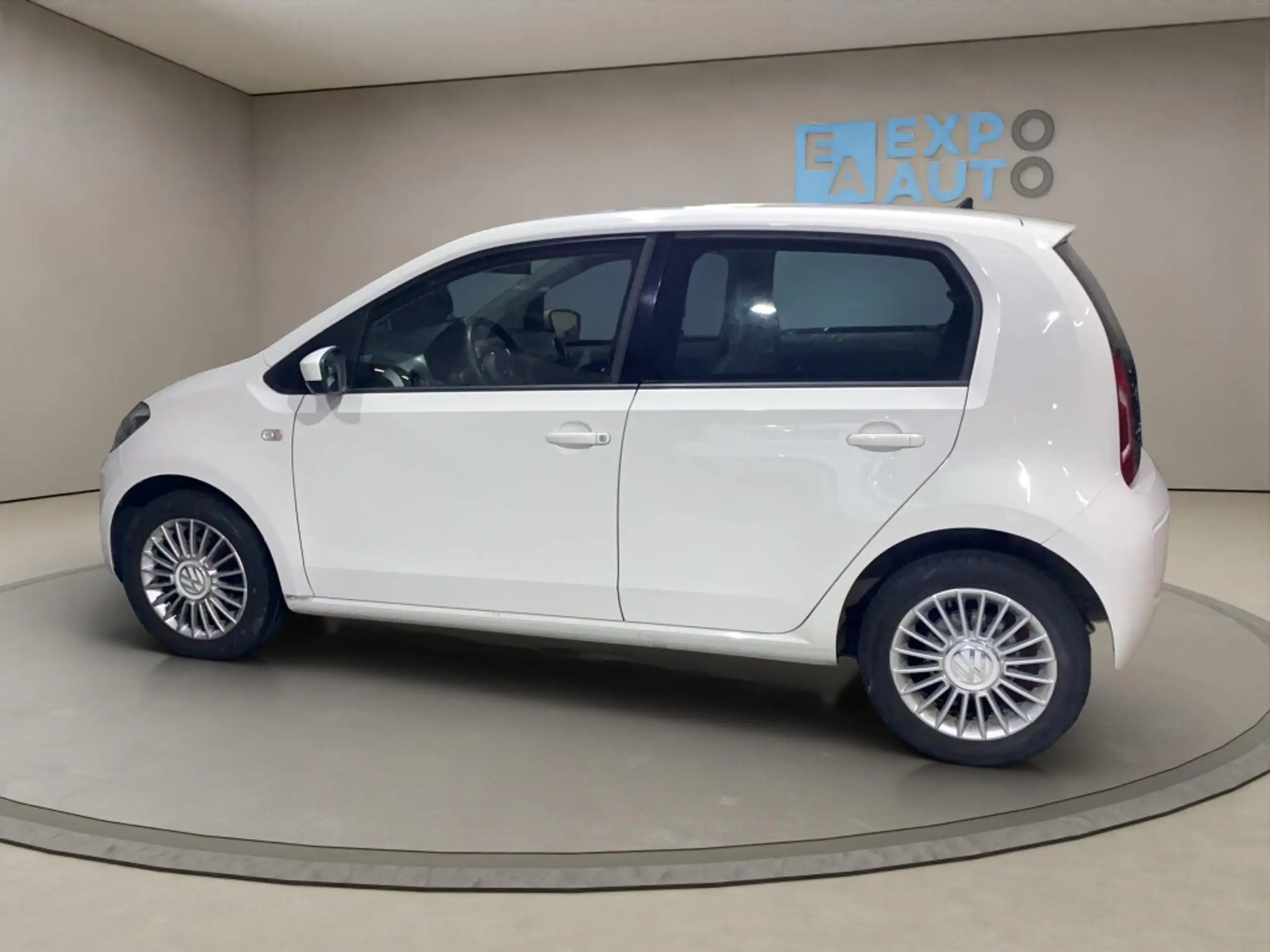 Volkswagen - up!