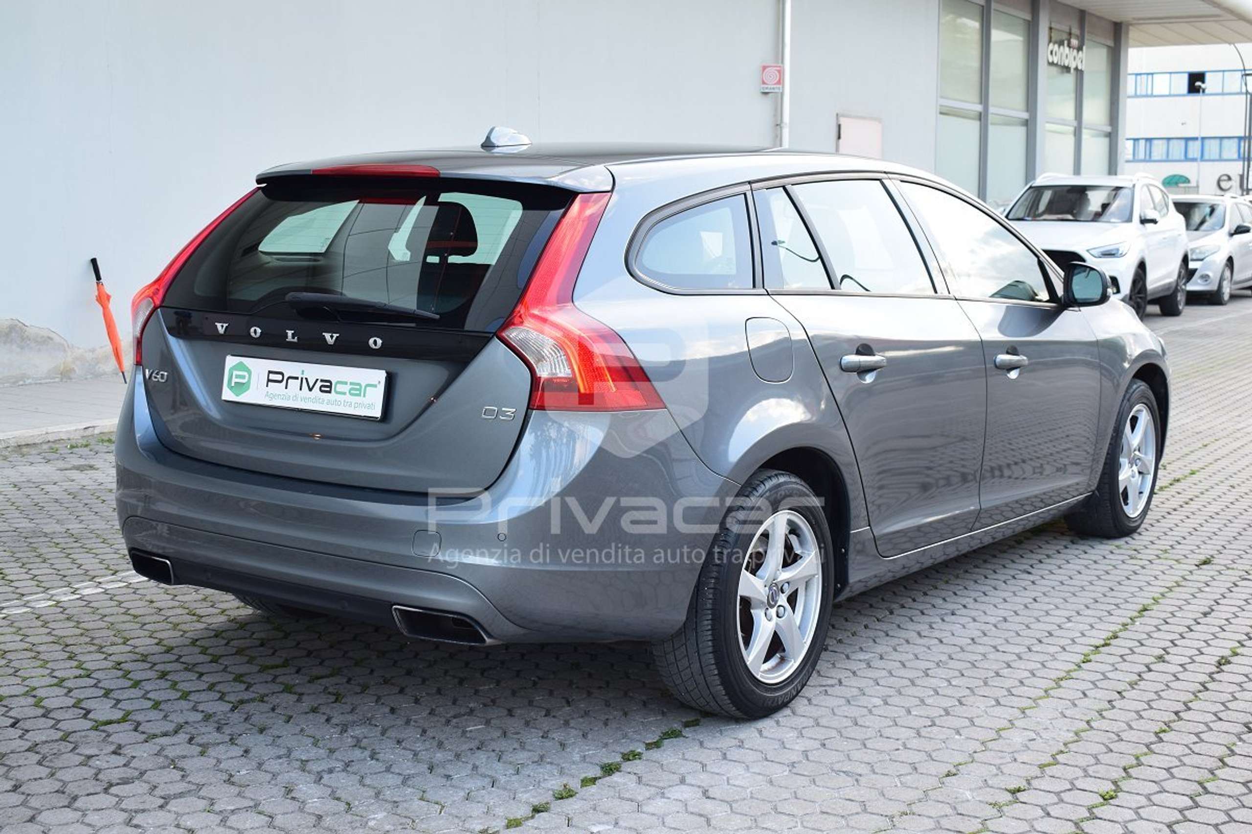 Volvo - V60