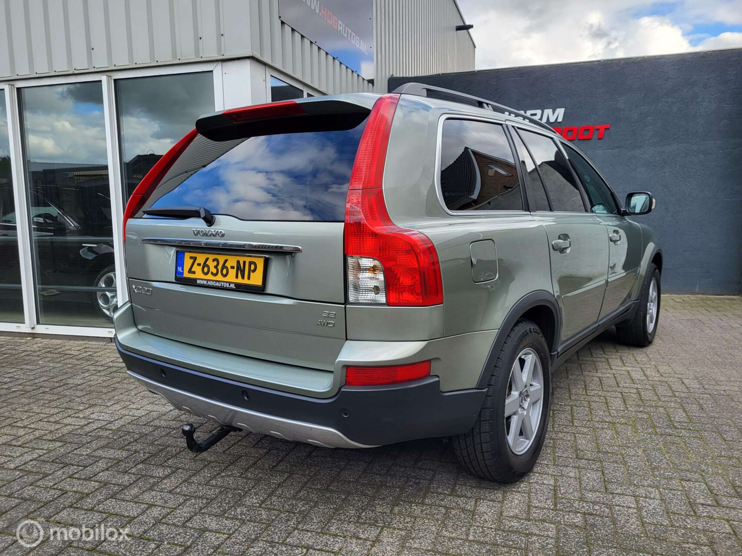 Volvo - XC90