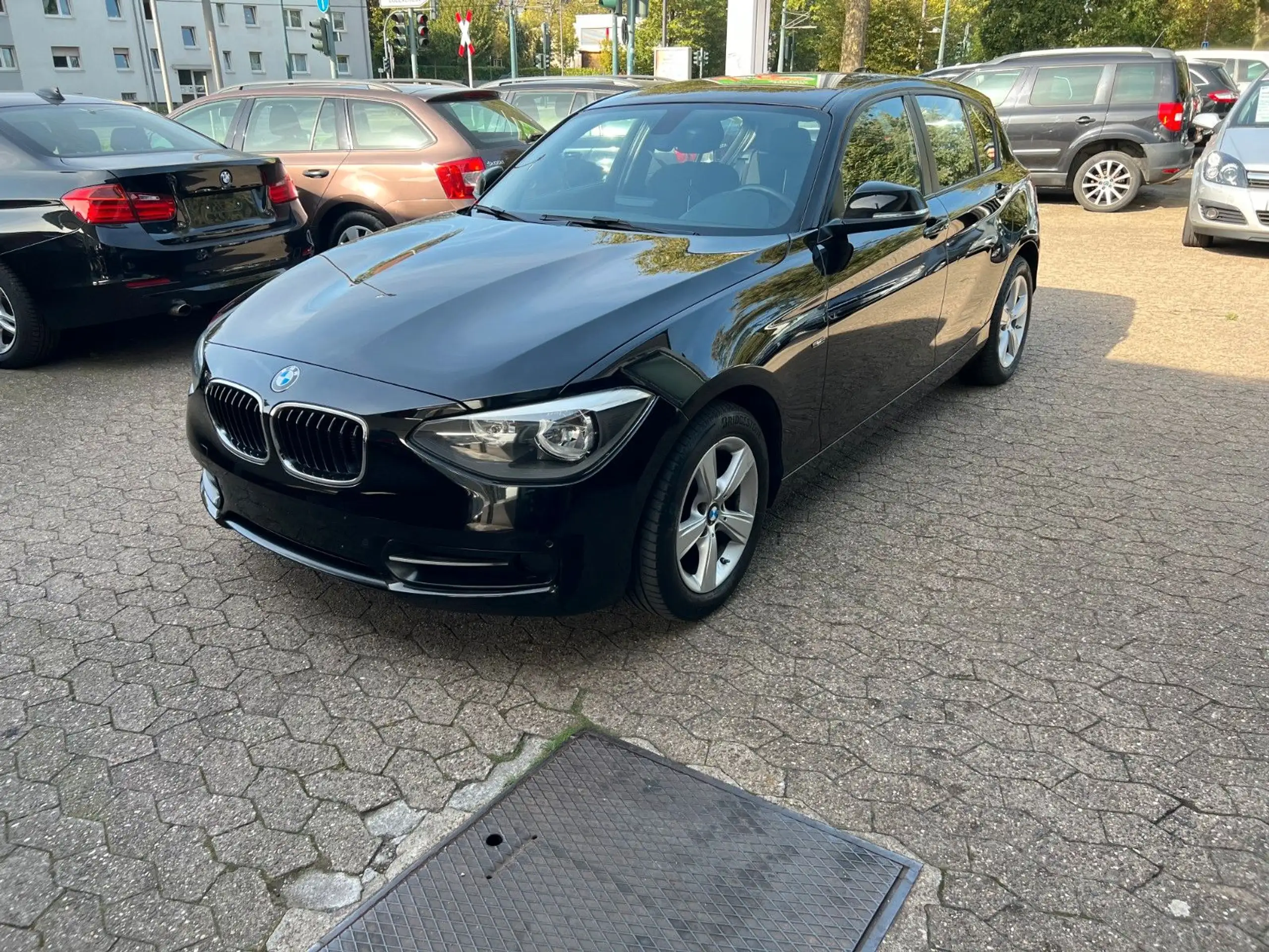 BMW - 116