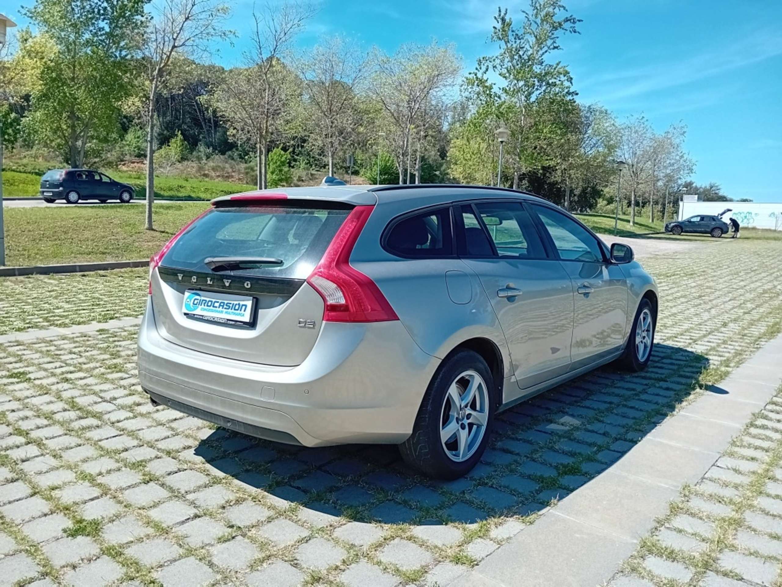 Volvo - V60