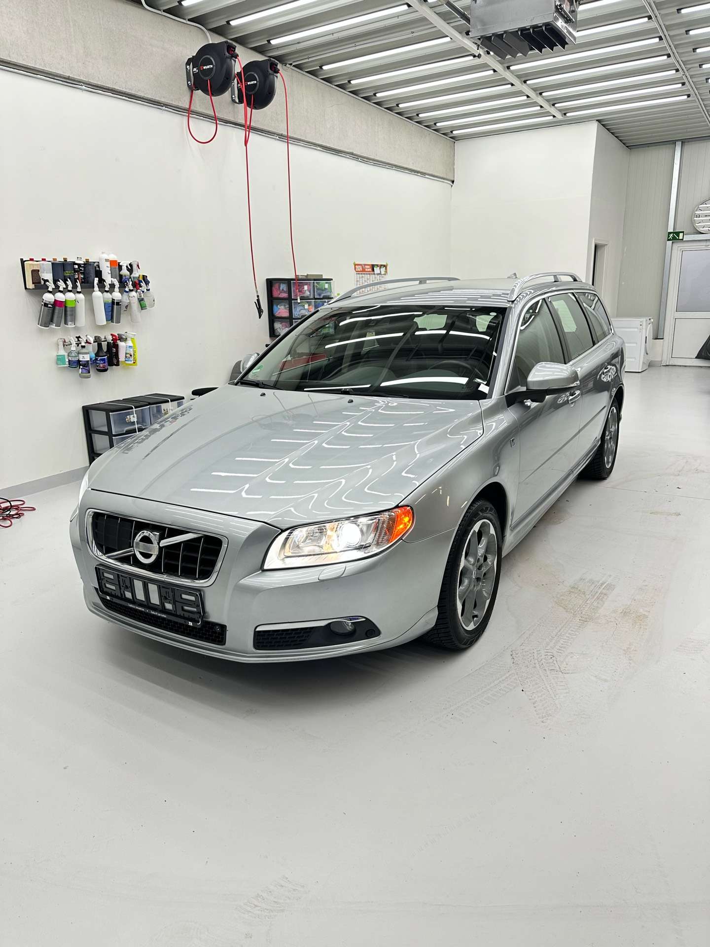 Volvo - V70