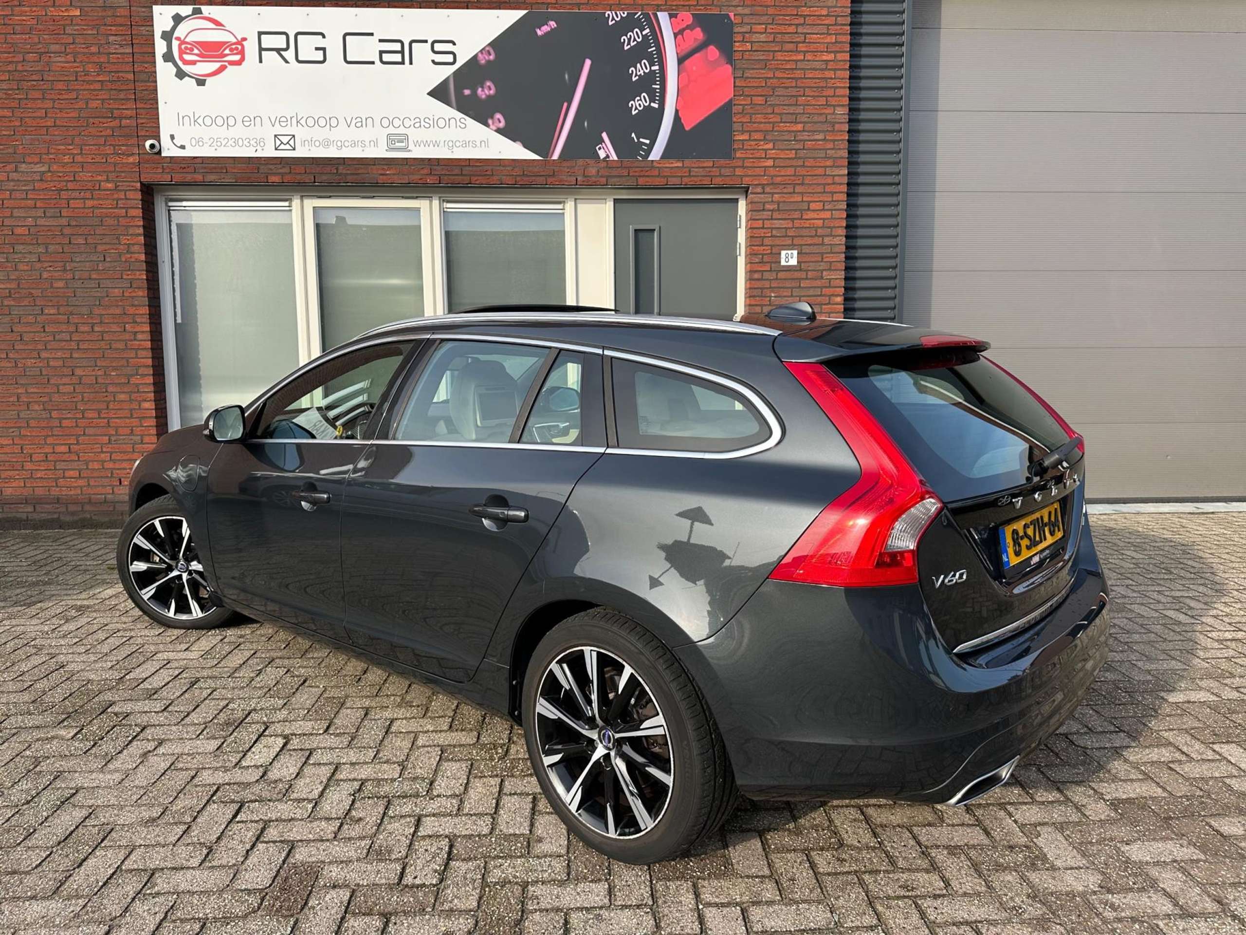 Volvo - V60