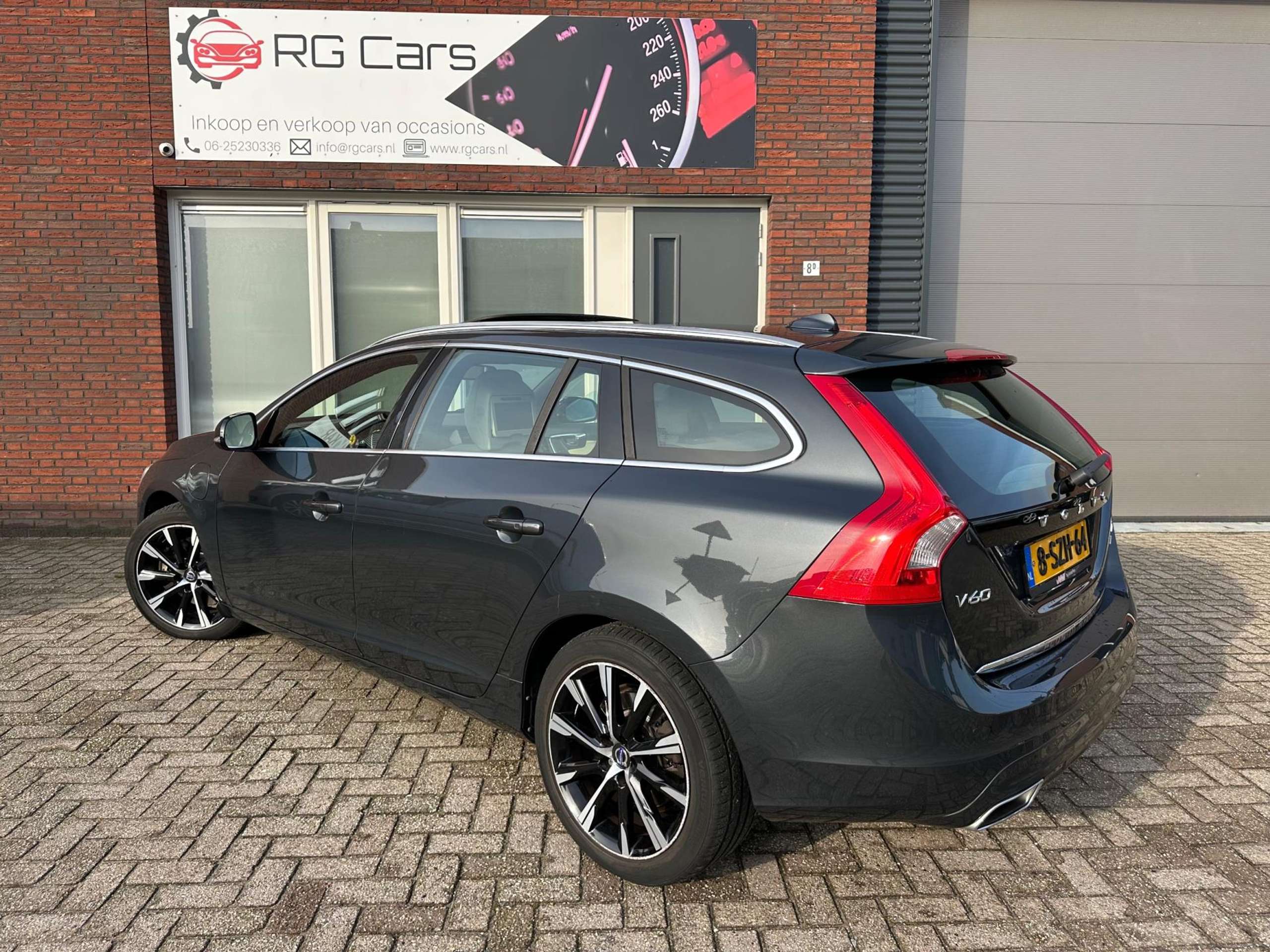 Volvo - V60