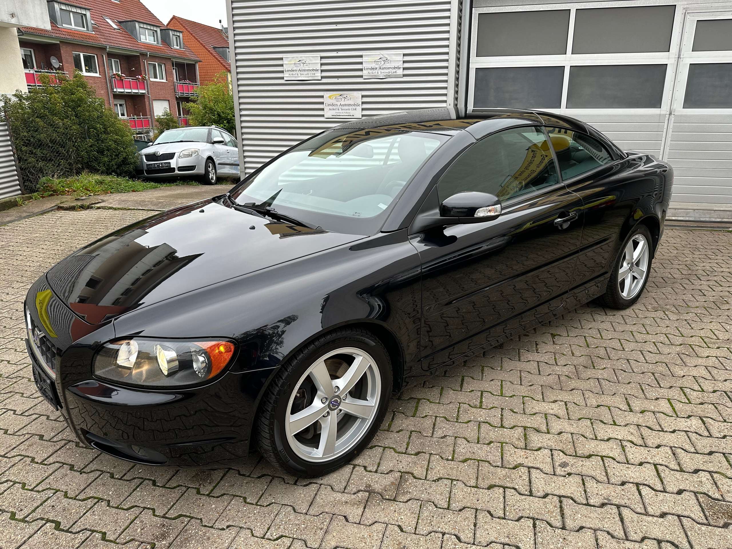 Volvo - C70