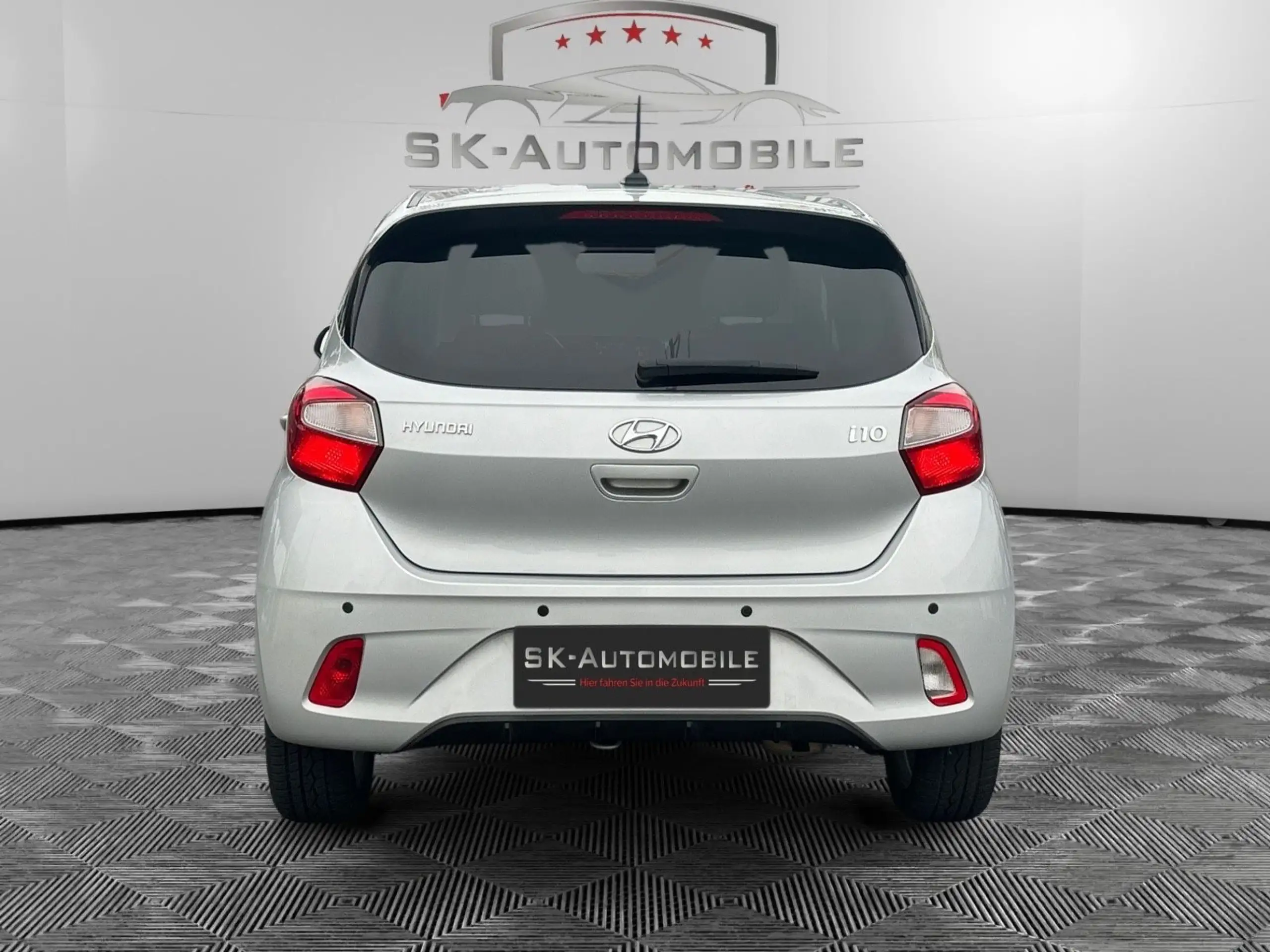 Hyundai - i10