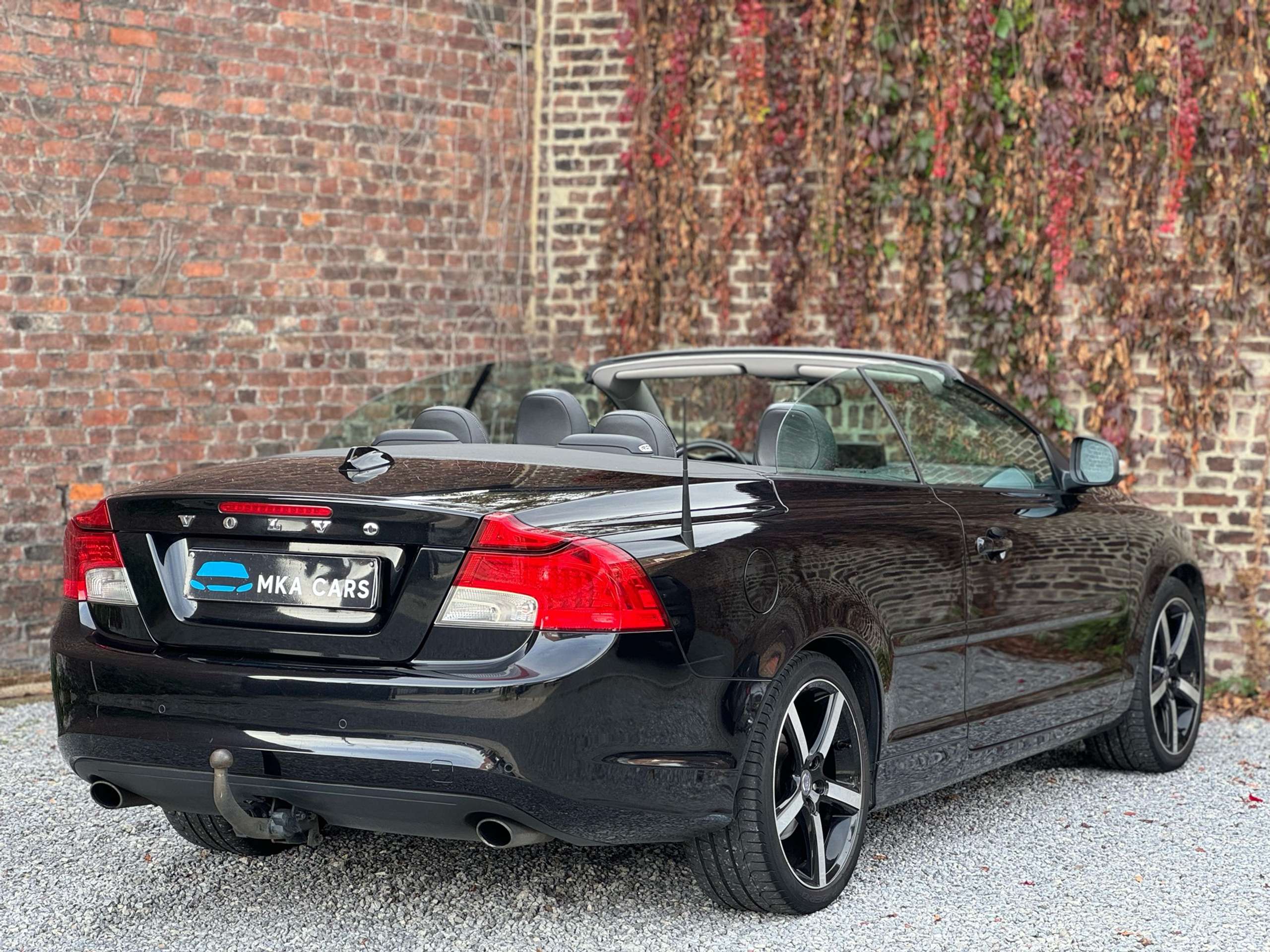 Volvo - C70