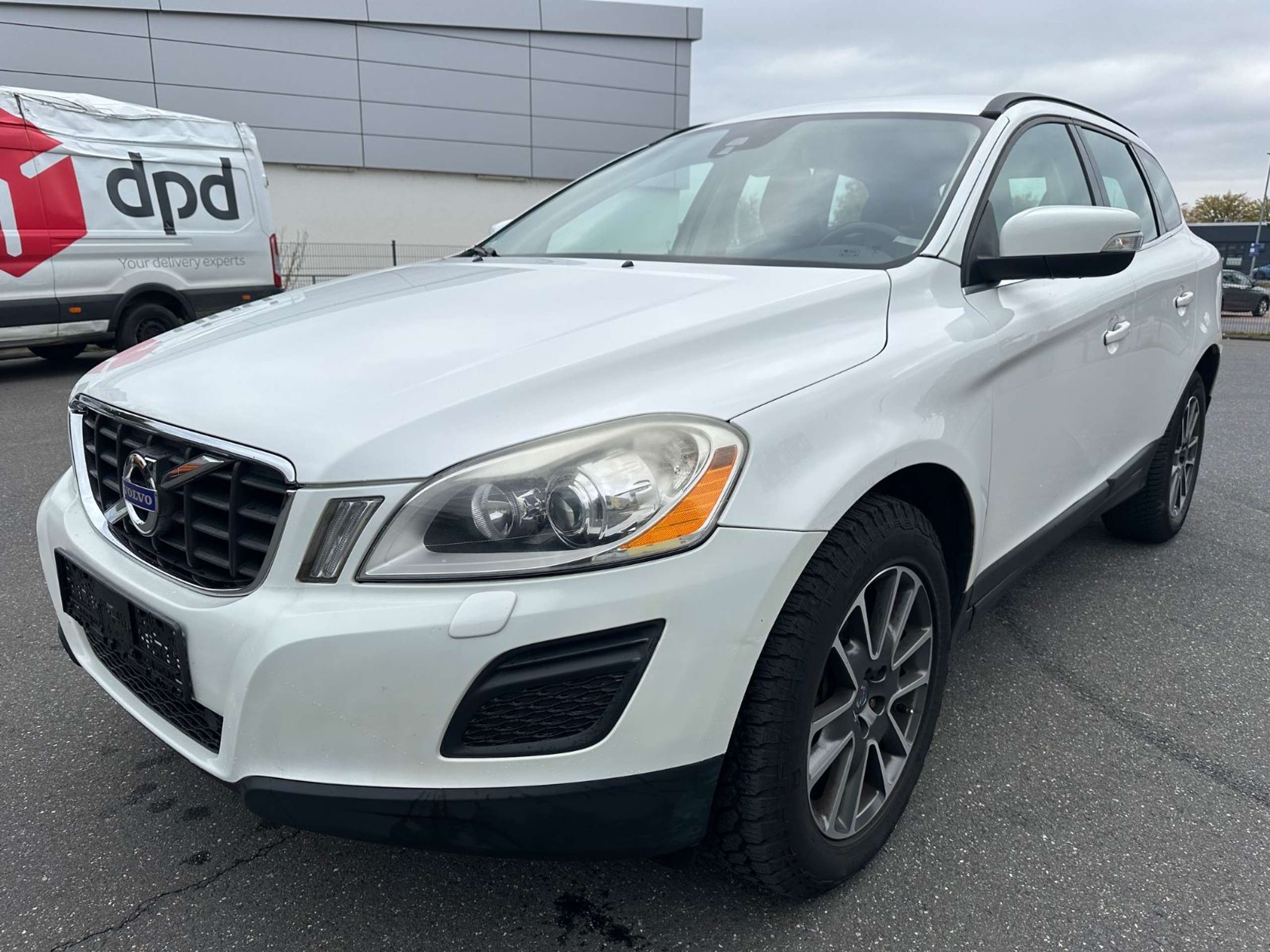 Volvo - XC60