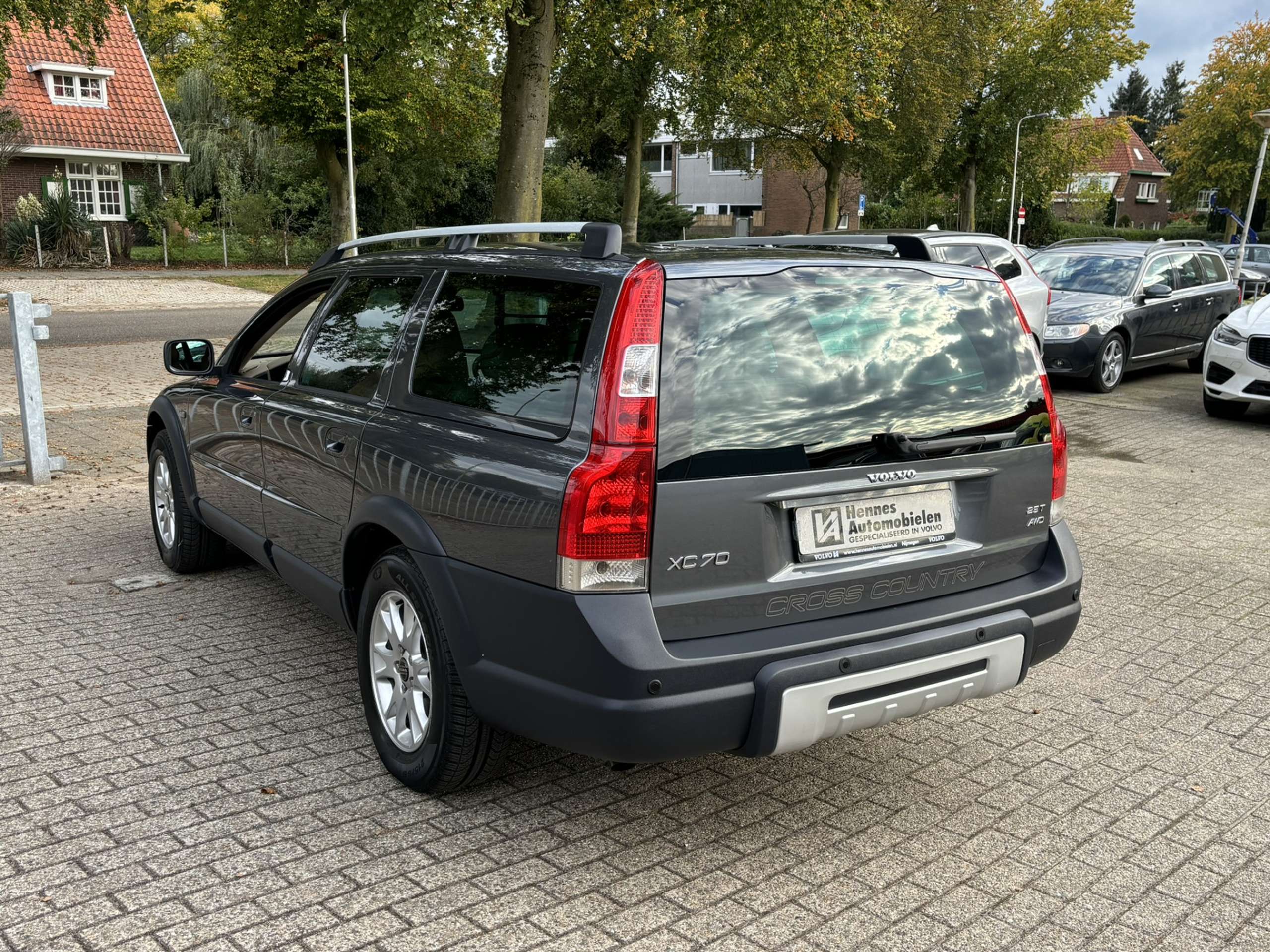 Volvo - XC70