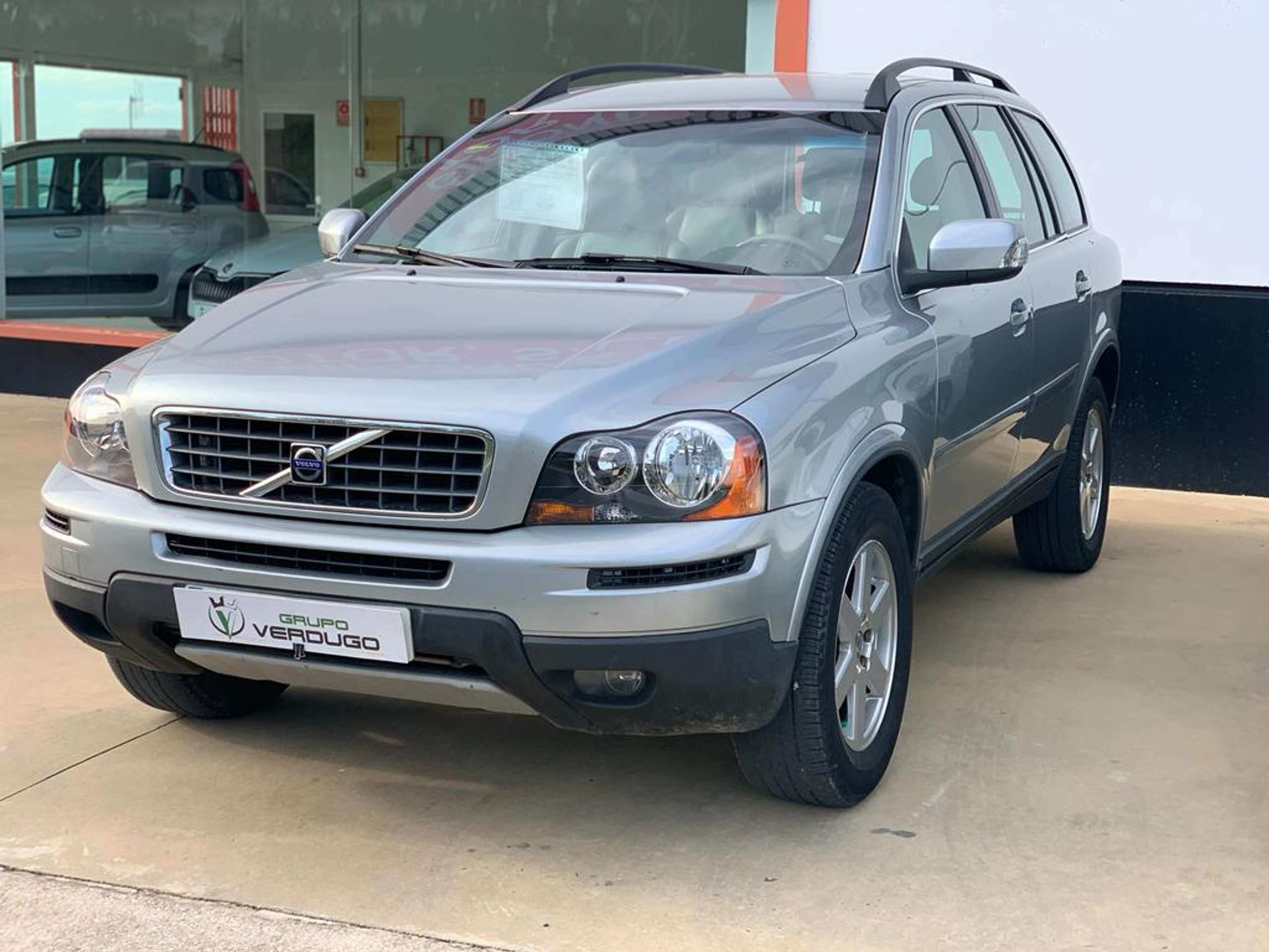 Volvo - XC90