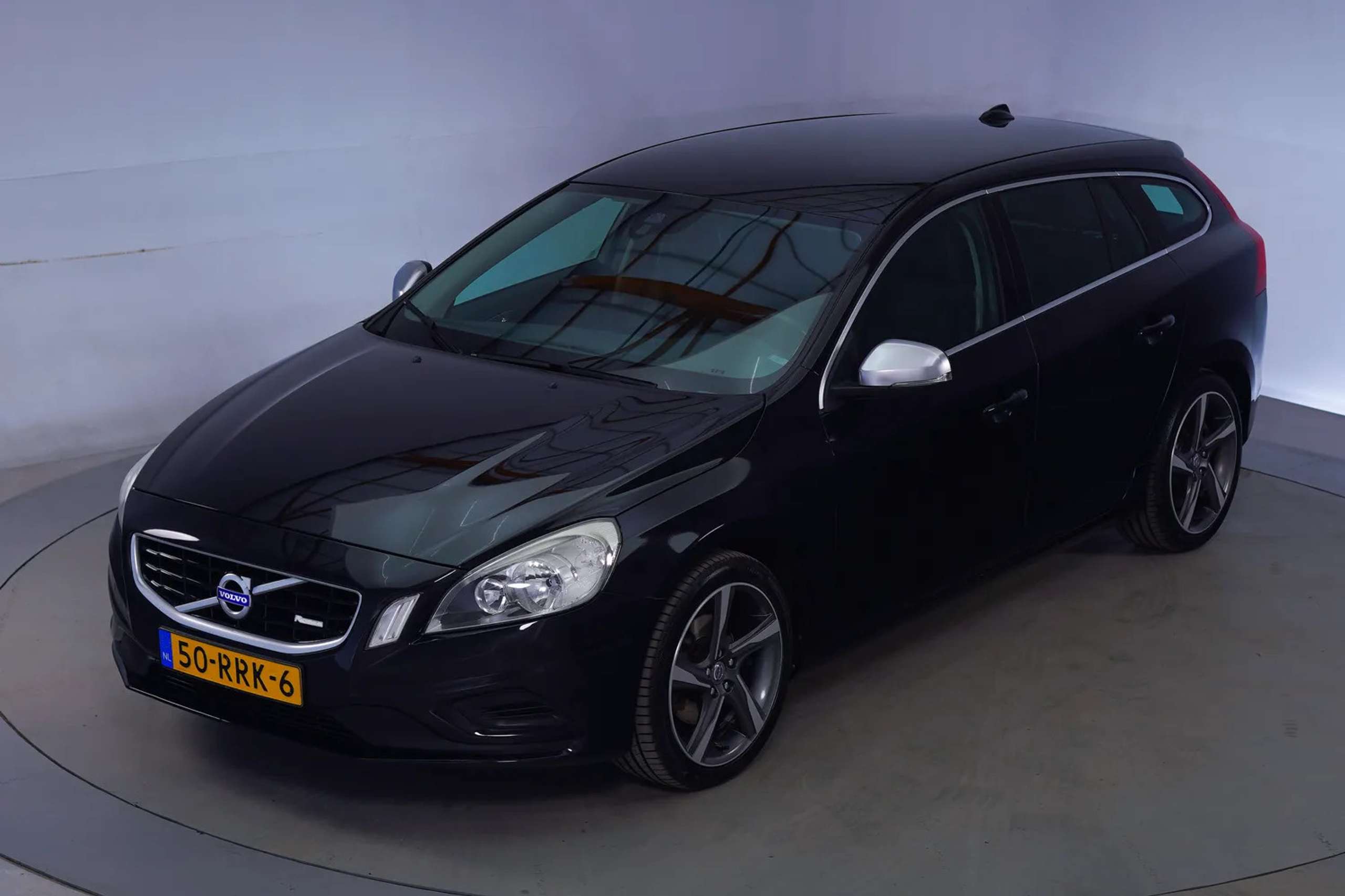 Volvo - V60