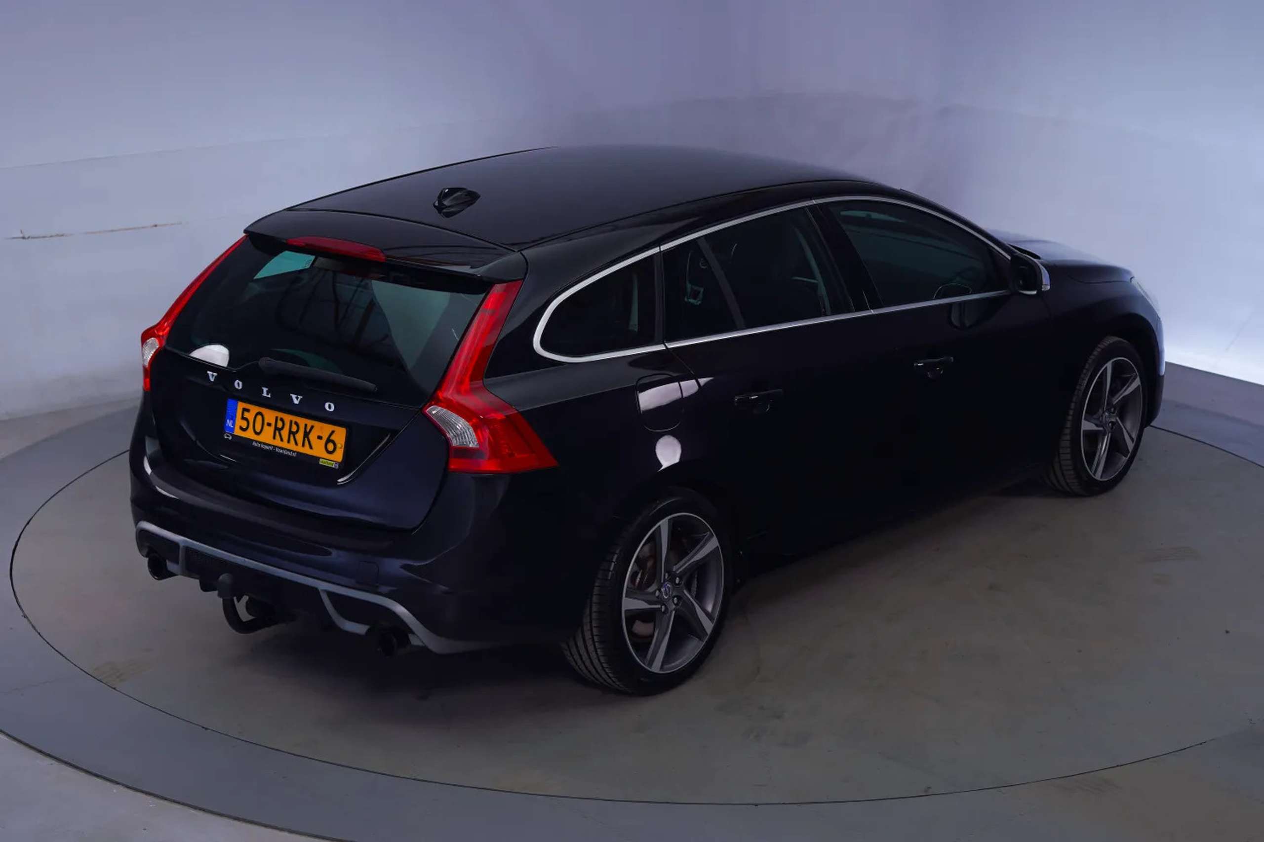 Volvo - V60