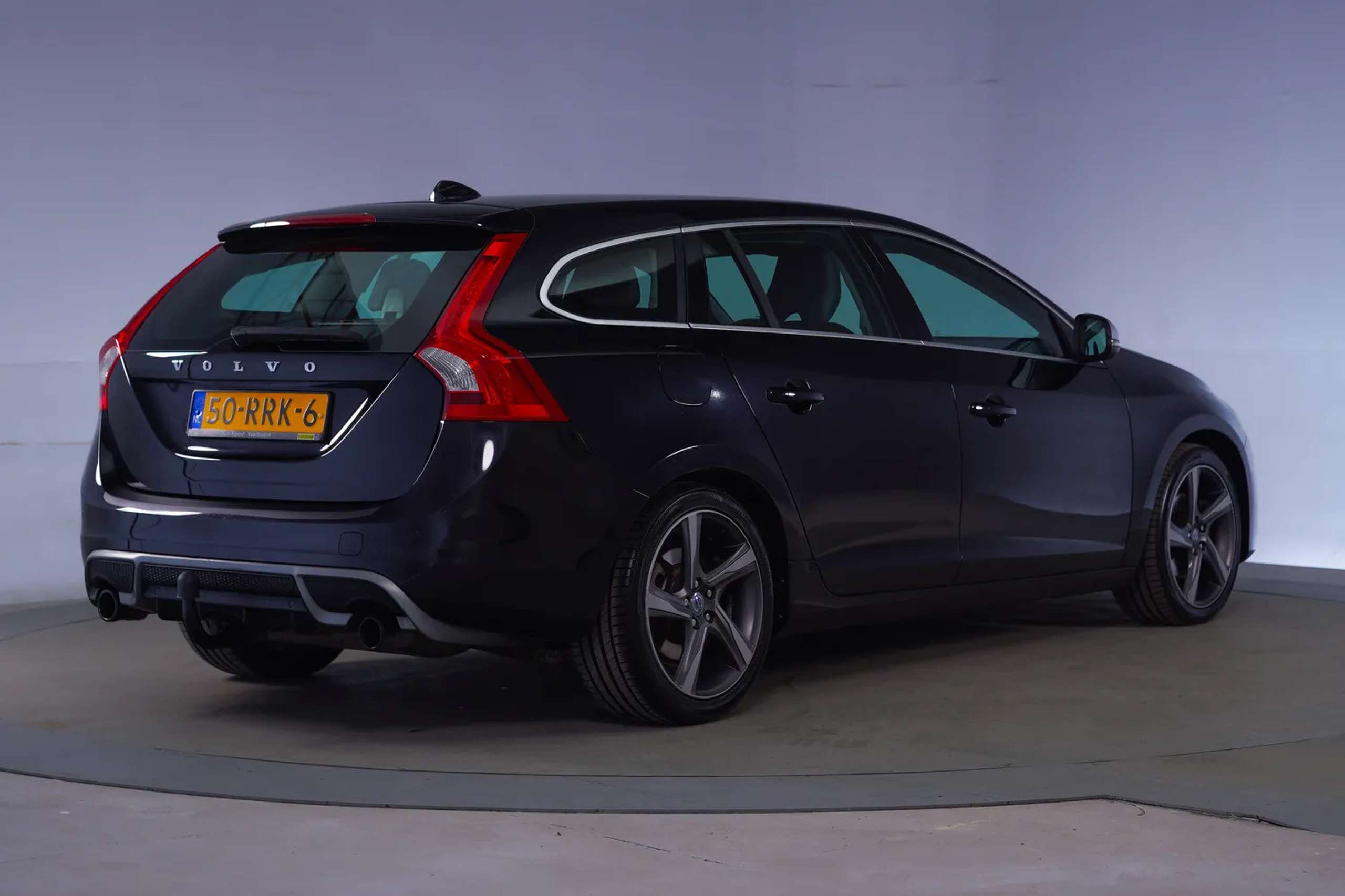 Volvo - V60