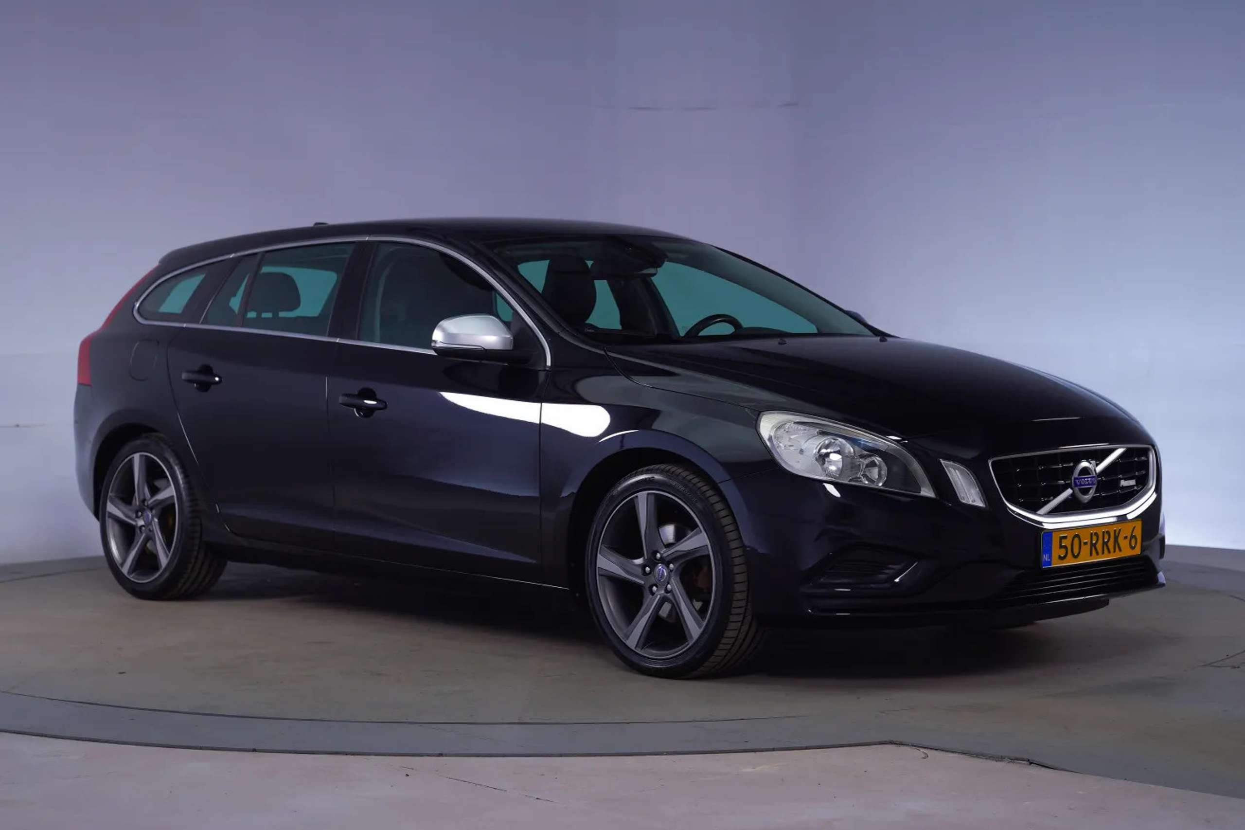 Volvo - V60