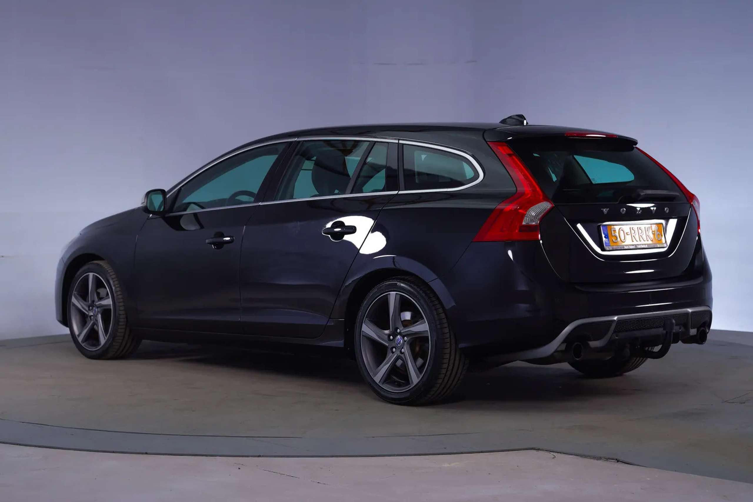 Volvo - V60