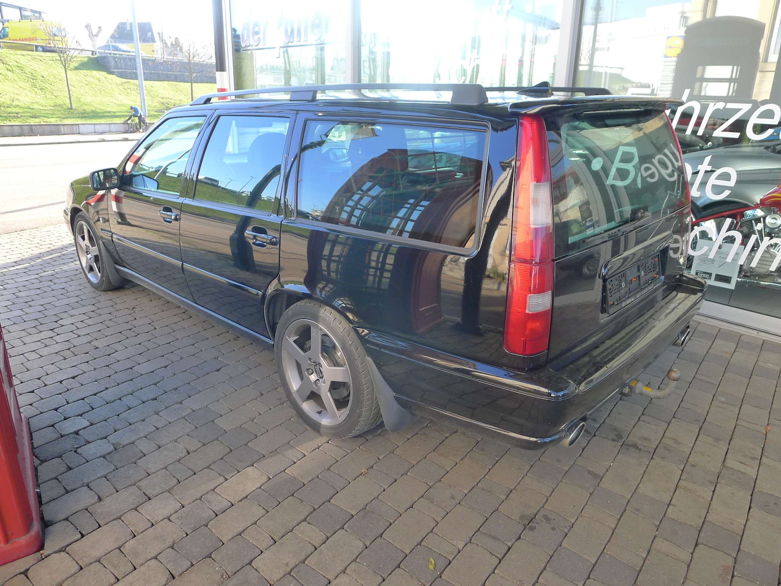 Volvo - V70