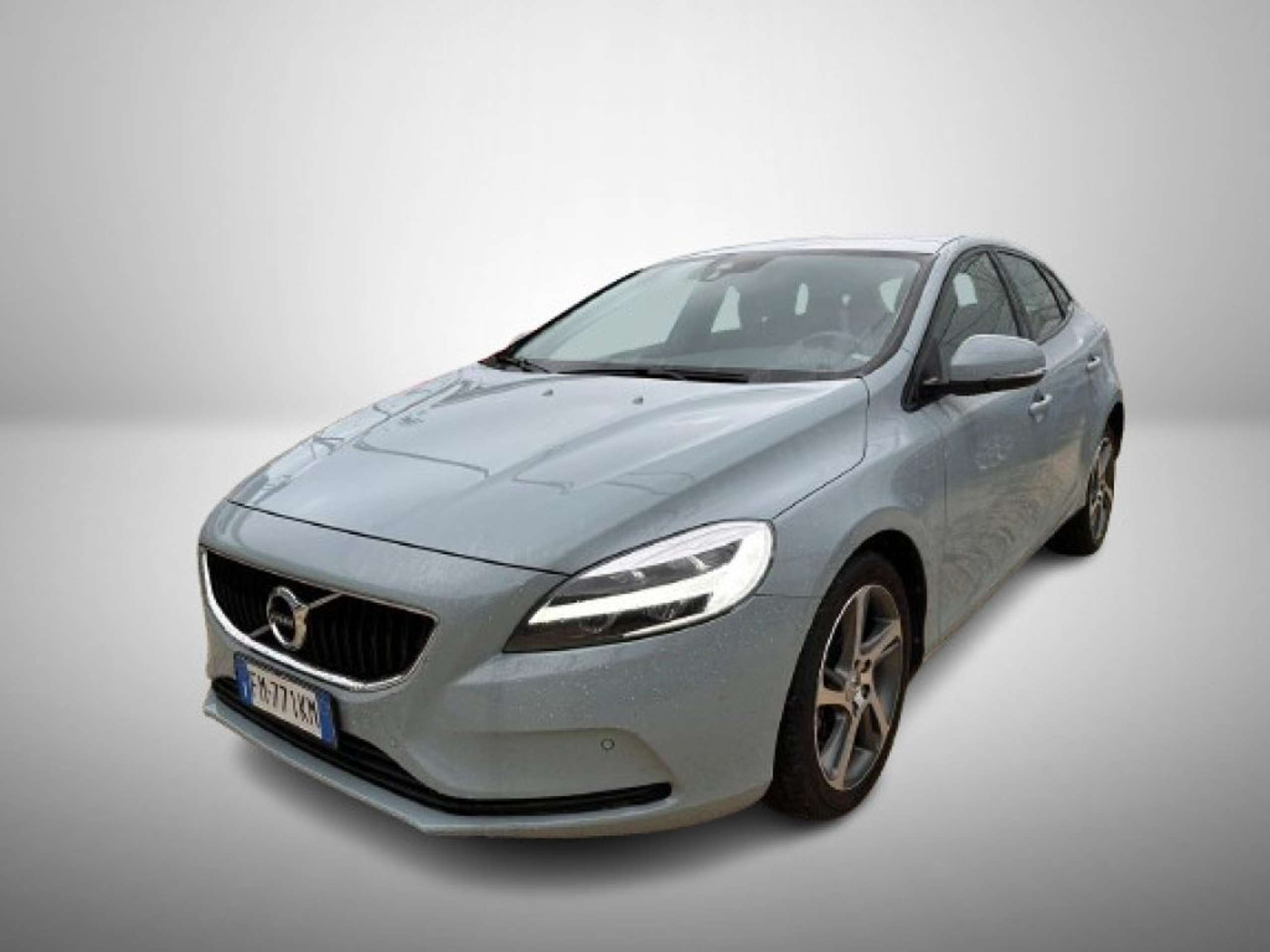 Volvo - V40