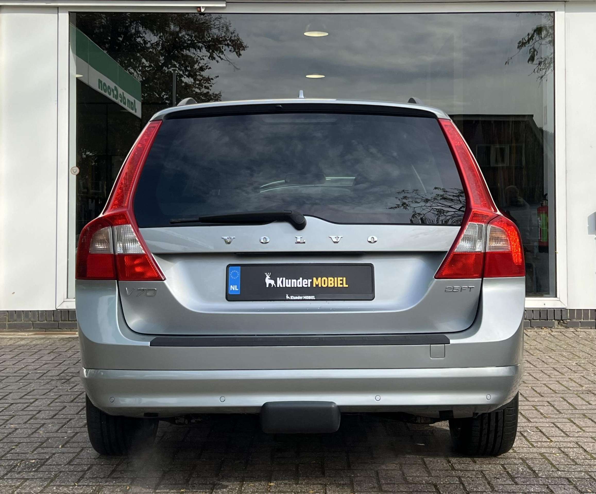 Volvo - V70