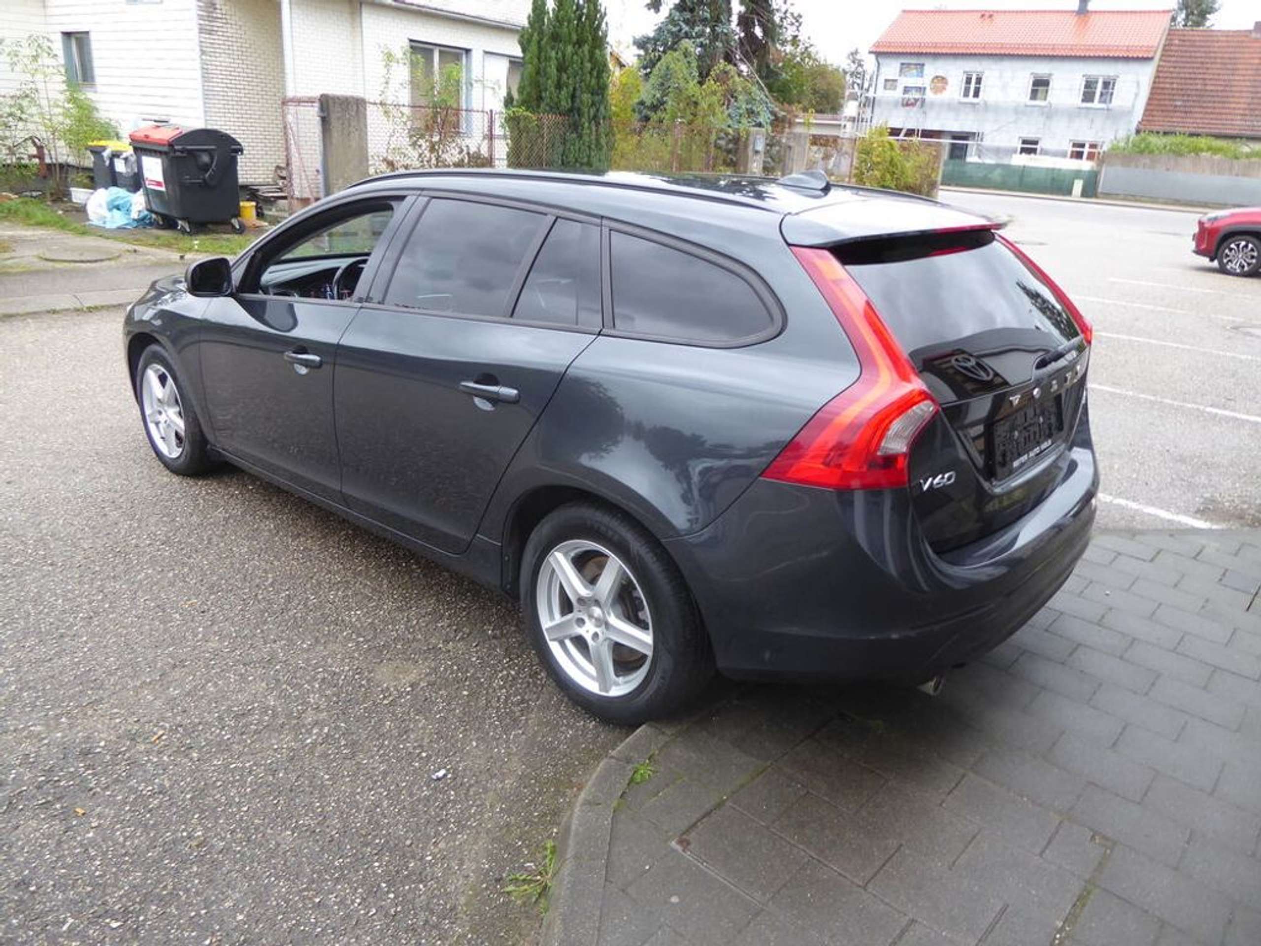 Volvo - V60