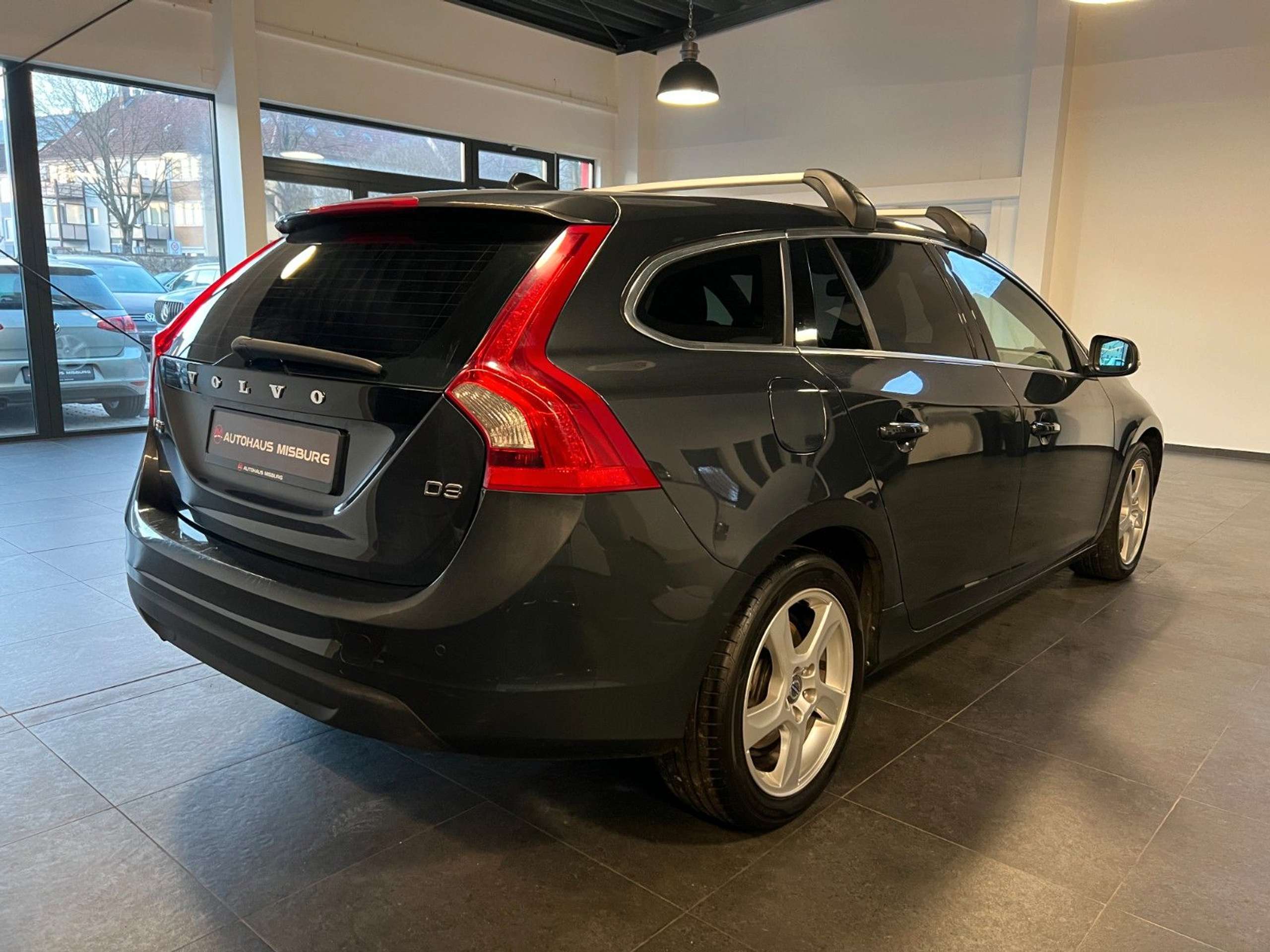 Volvo - V60