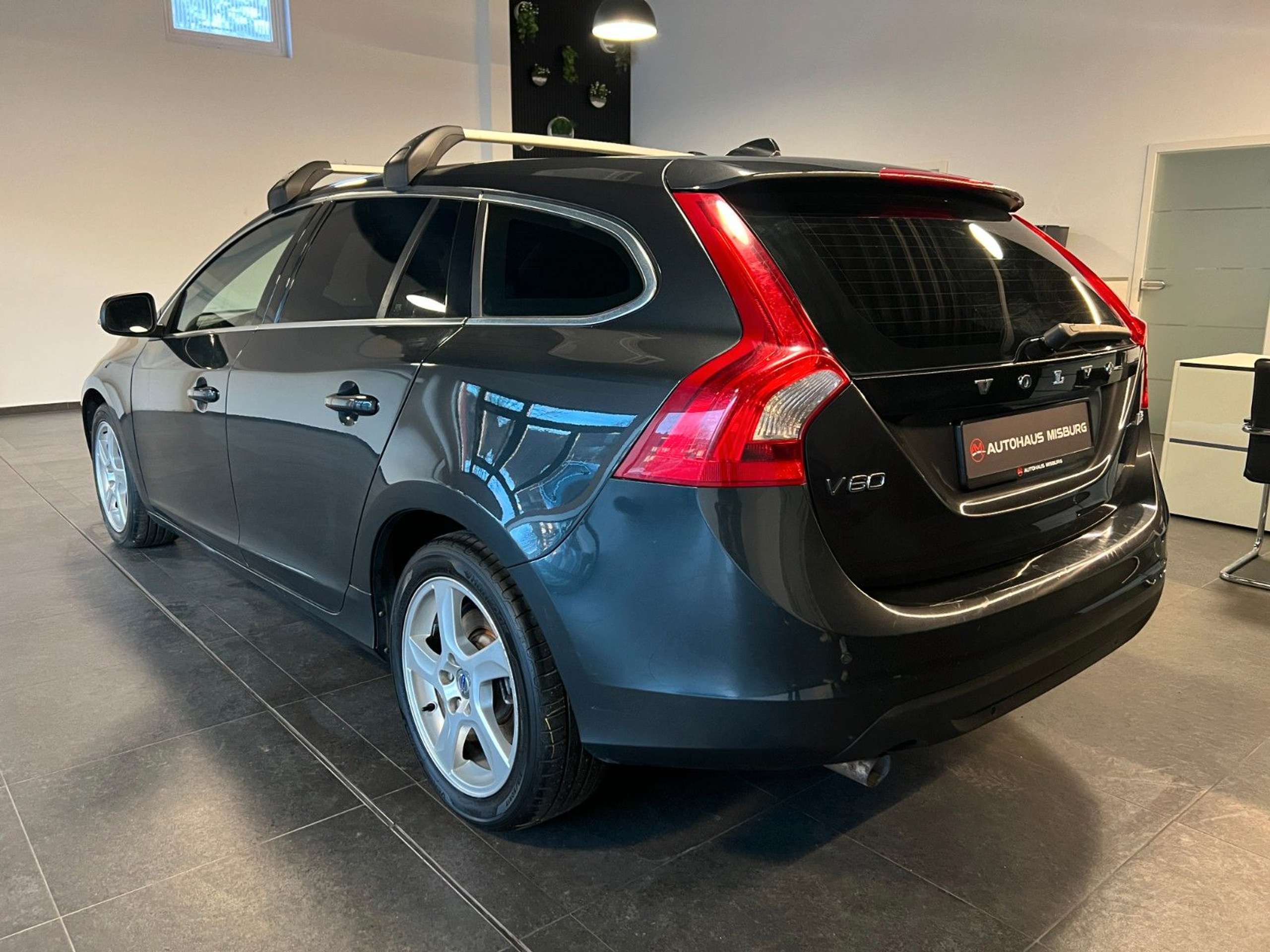 Volvo - V60