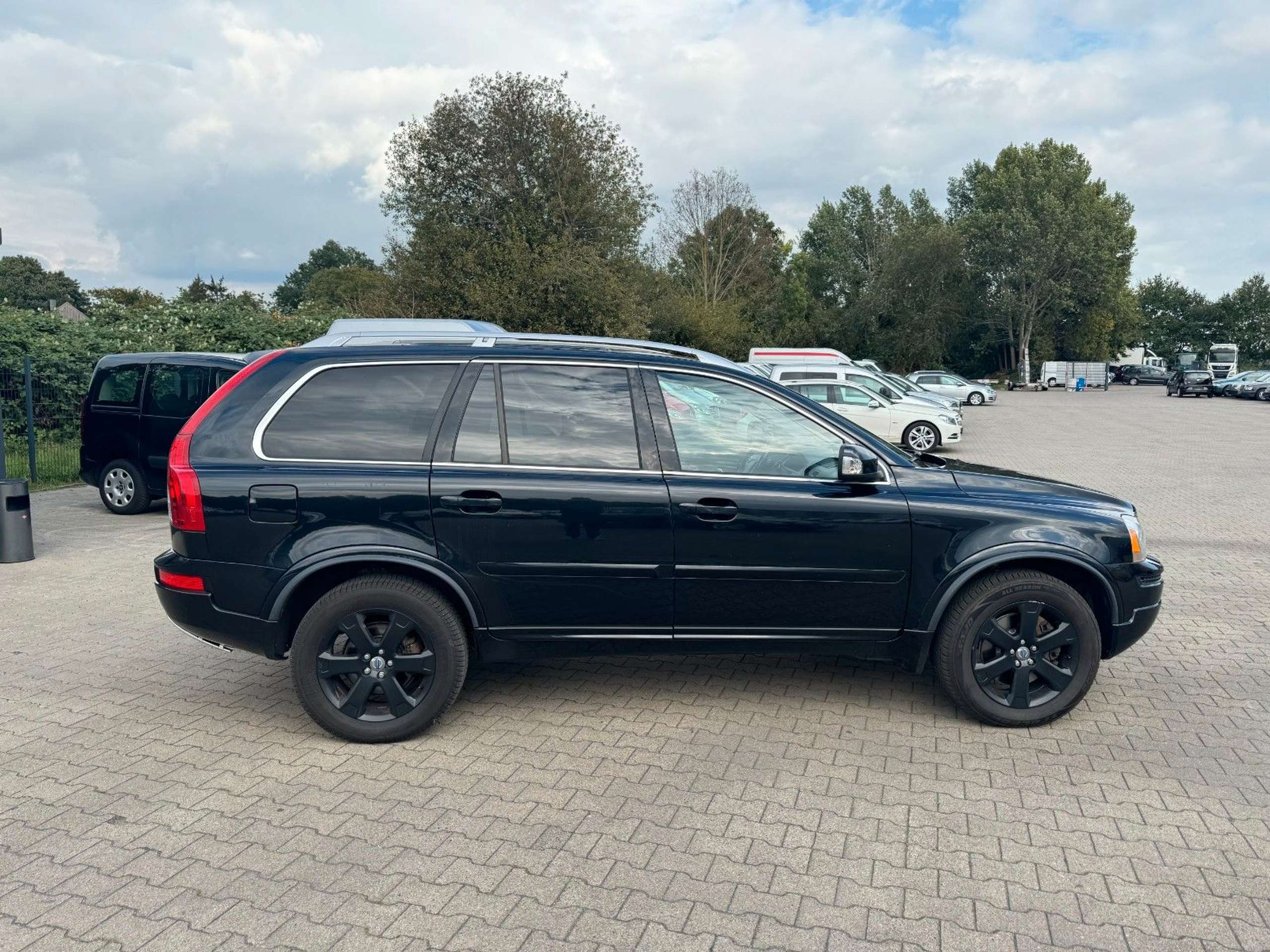 Volvo - XC90