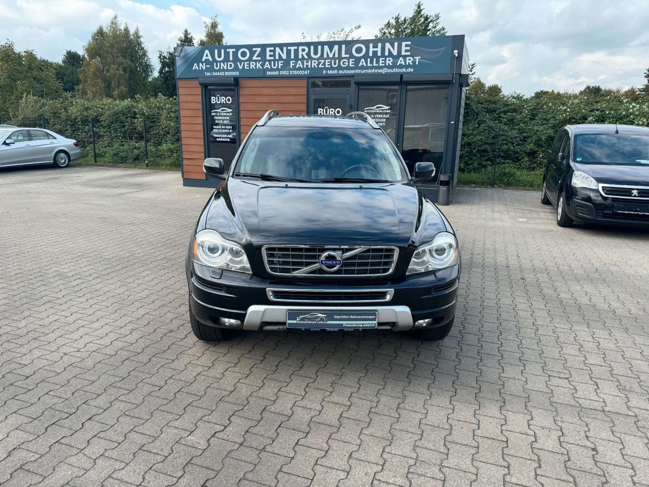 Volvo - XC90