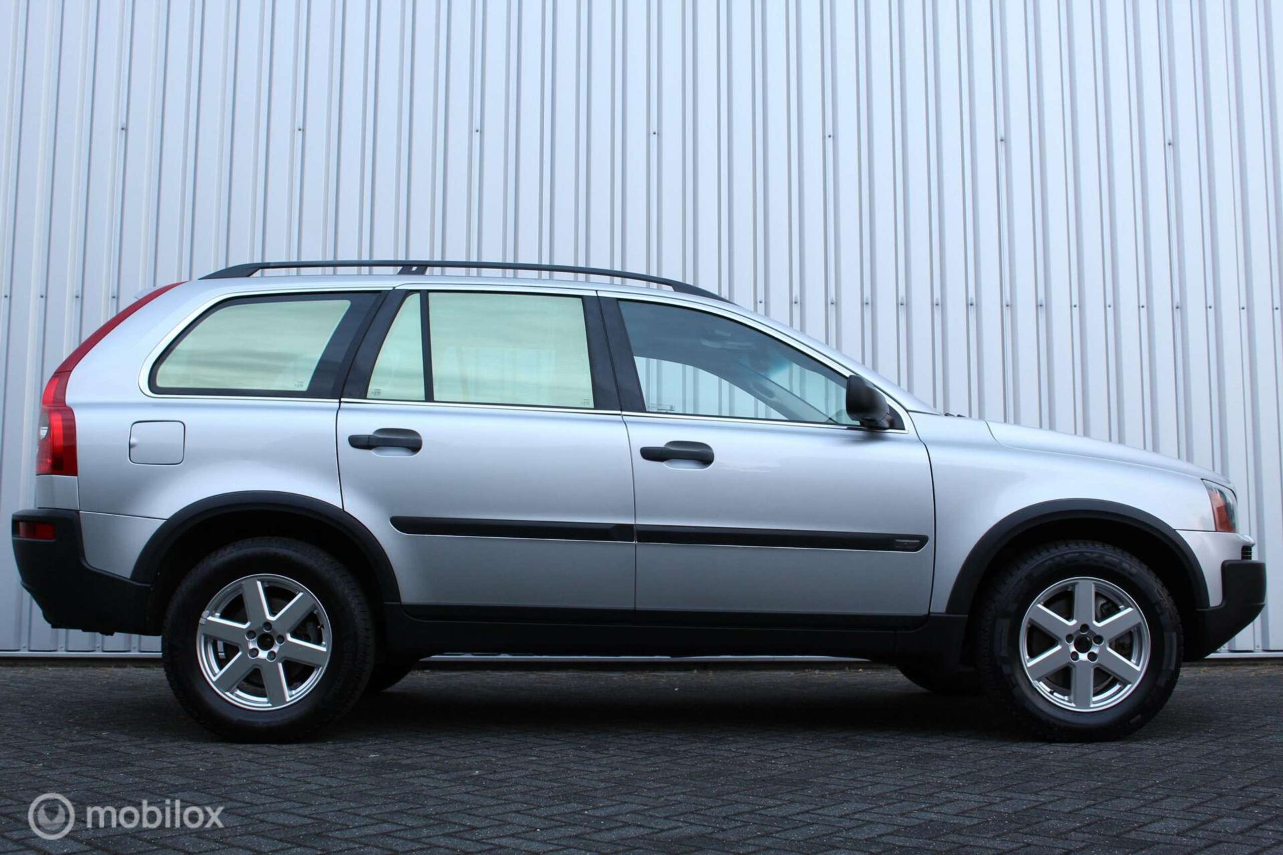 Volvo - XC90