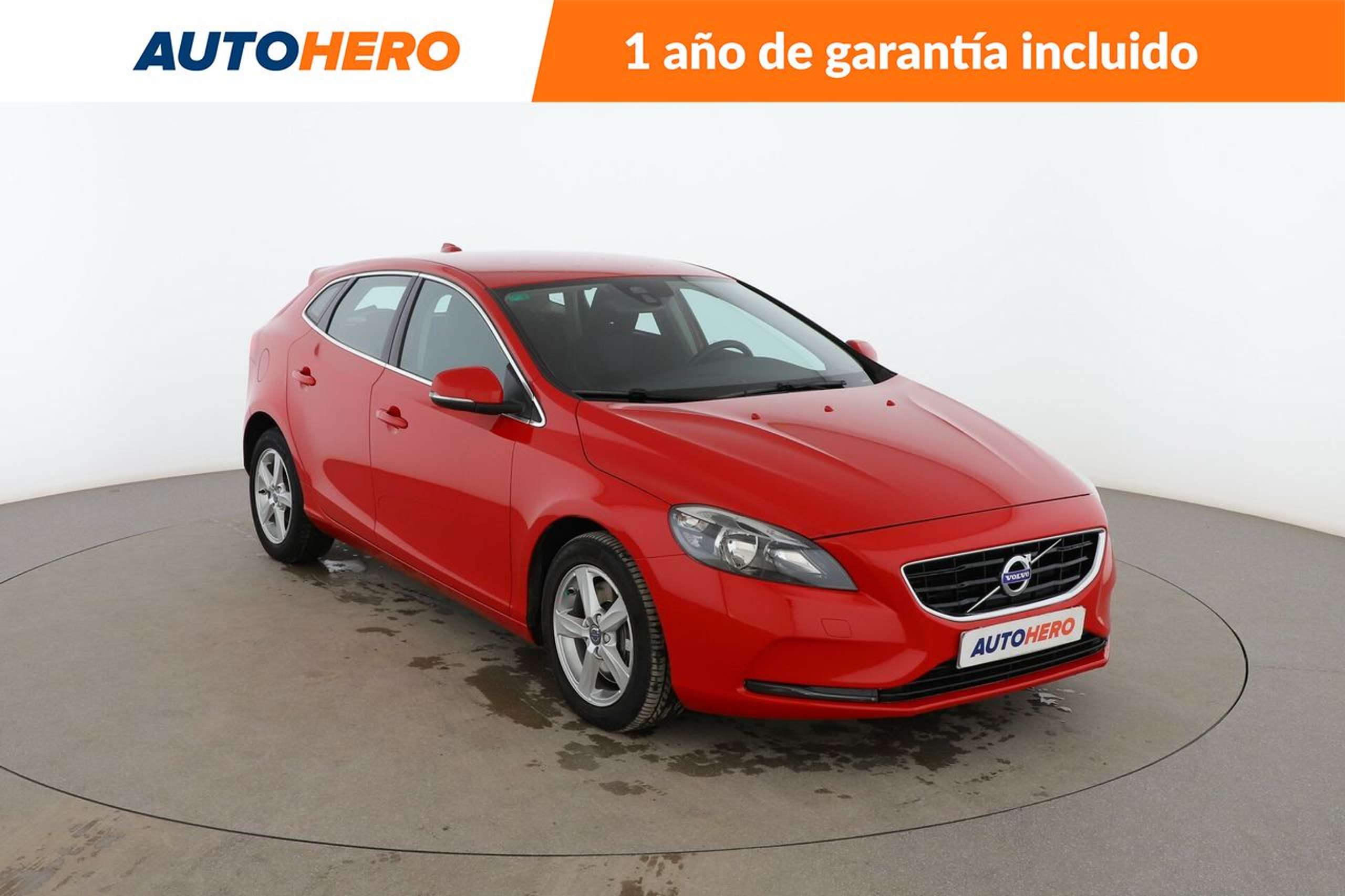 Volvo - V40