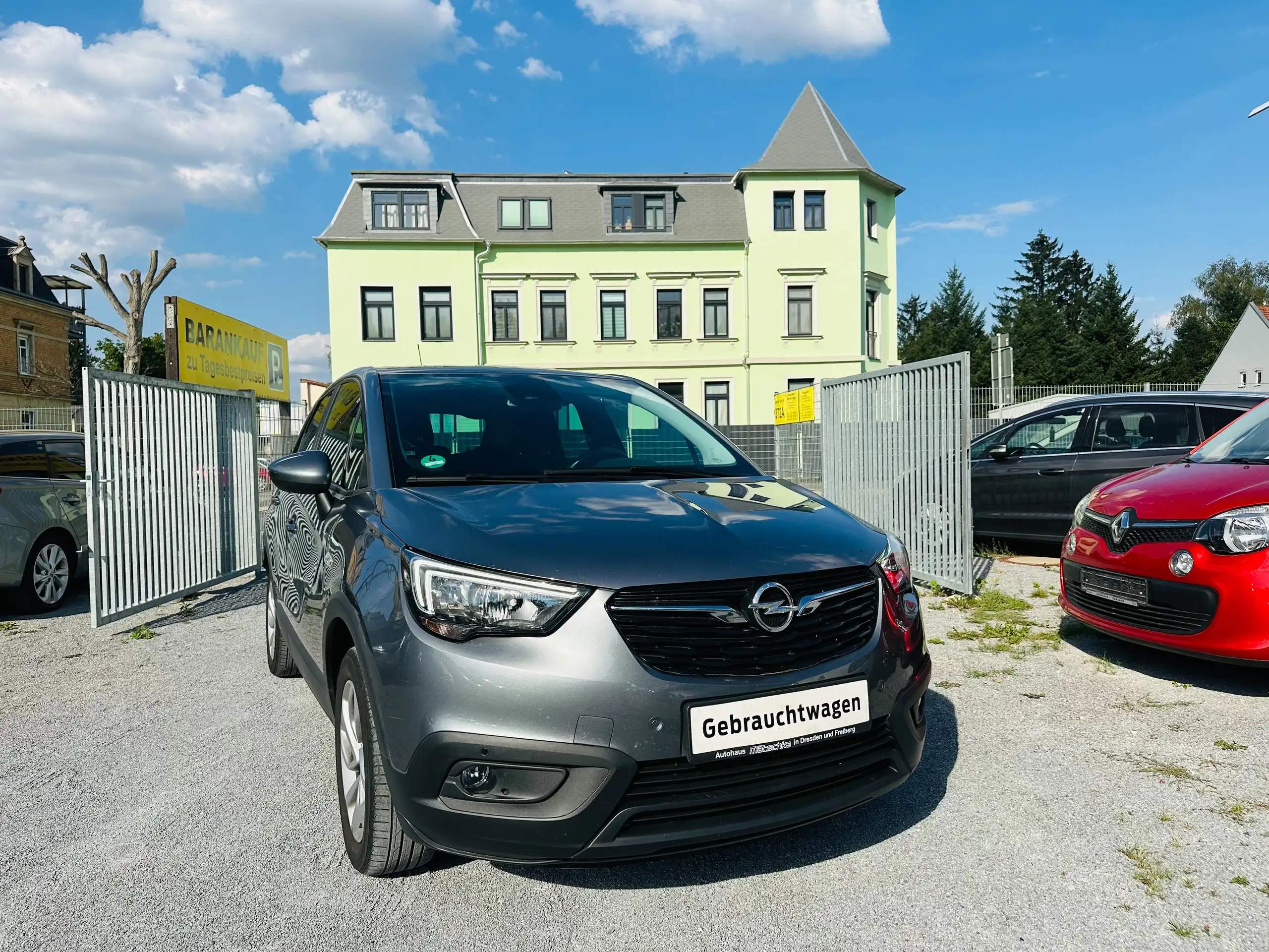 Opel - Crossland X