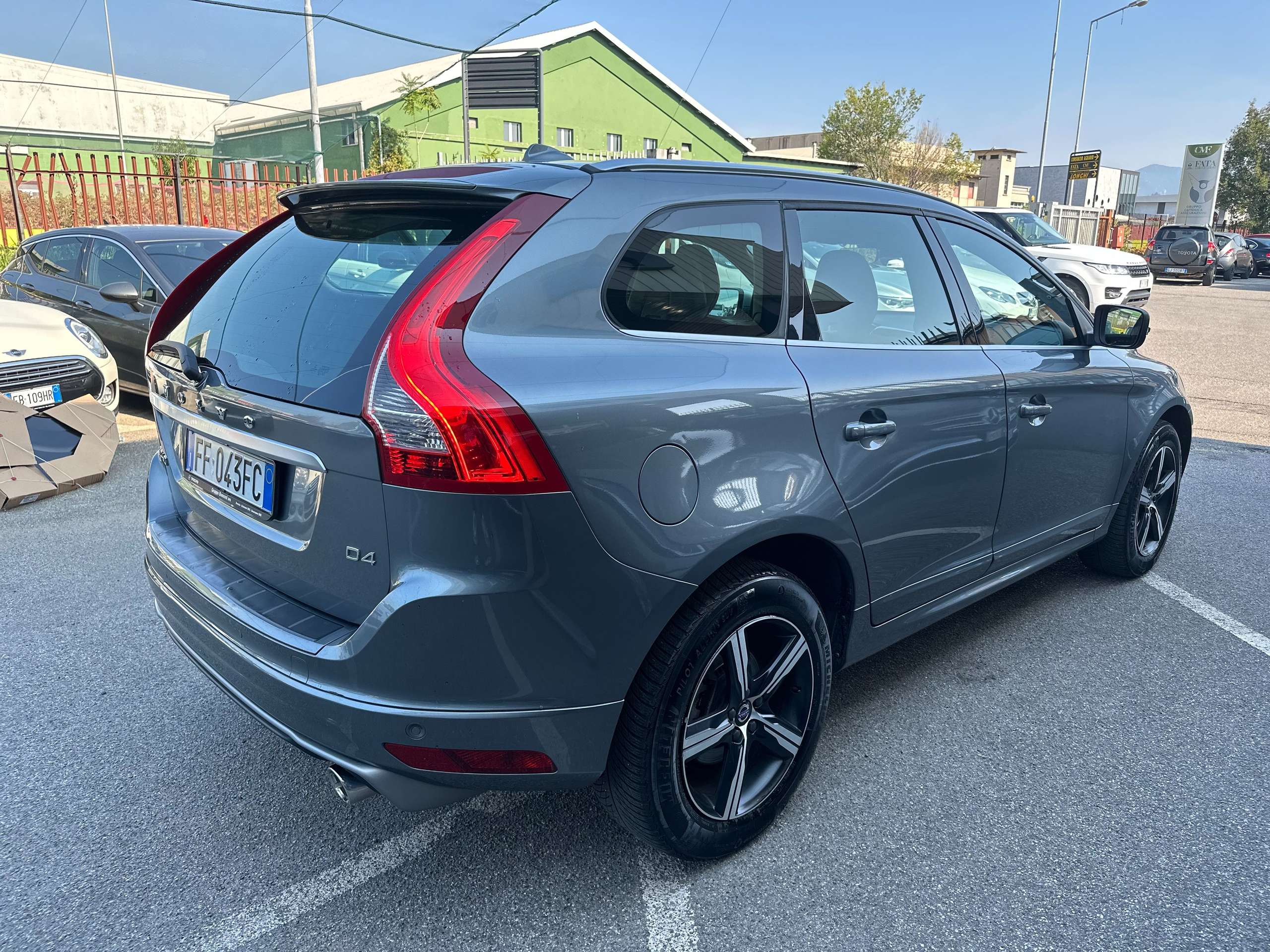 Volvo - XC60