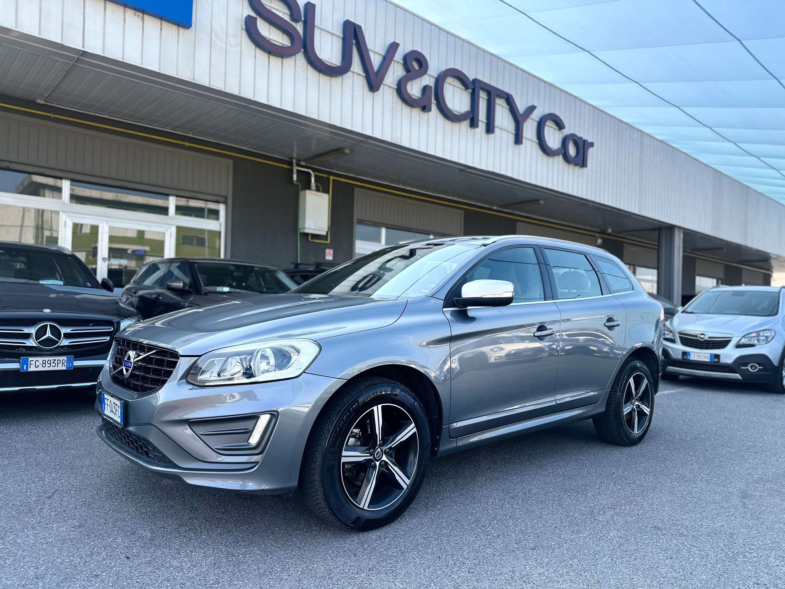 Volvo - XC60