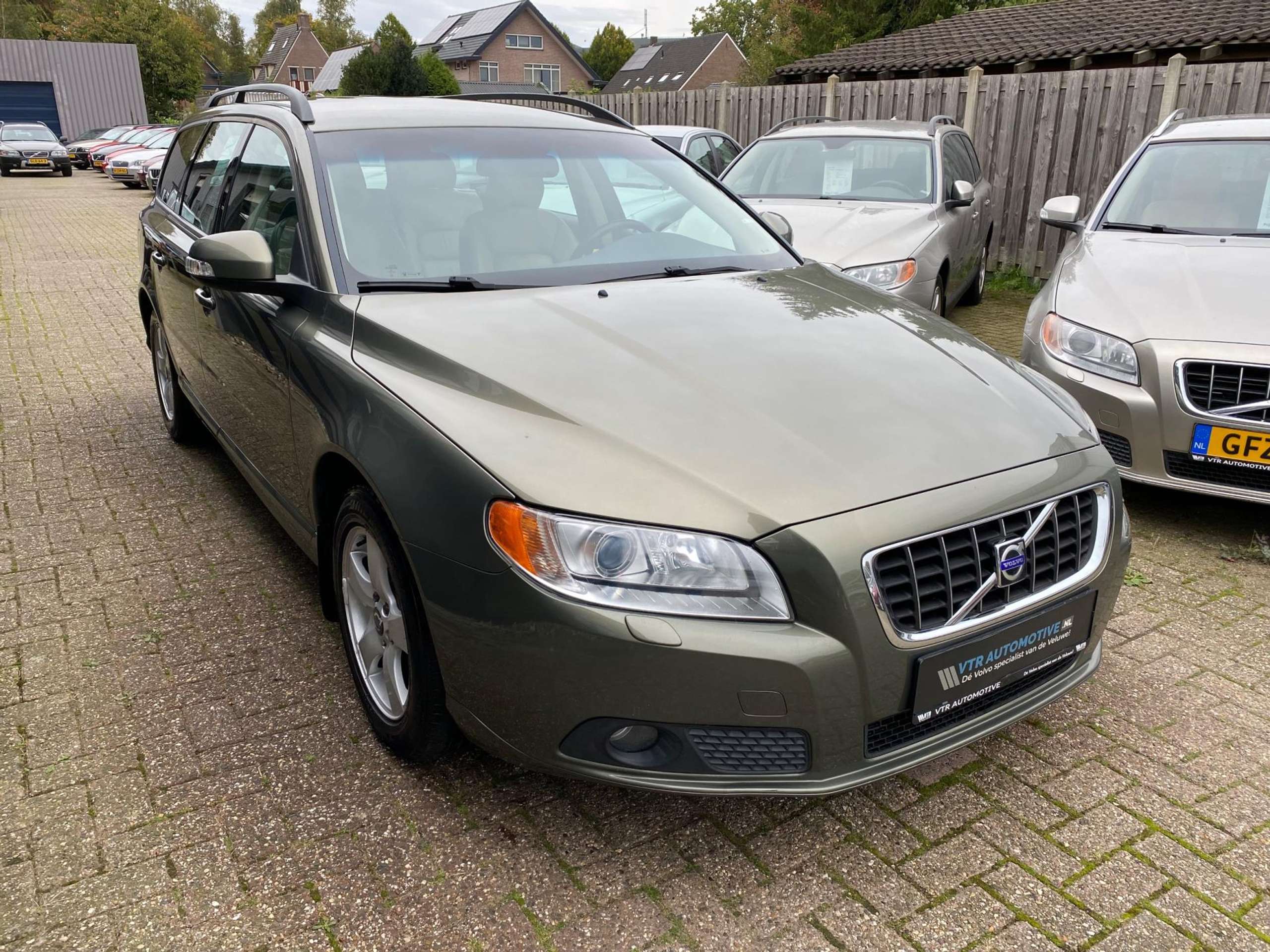 Volvo - V70