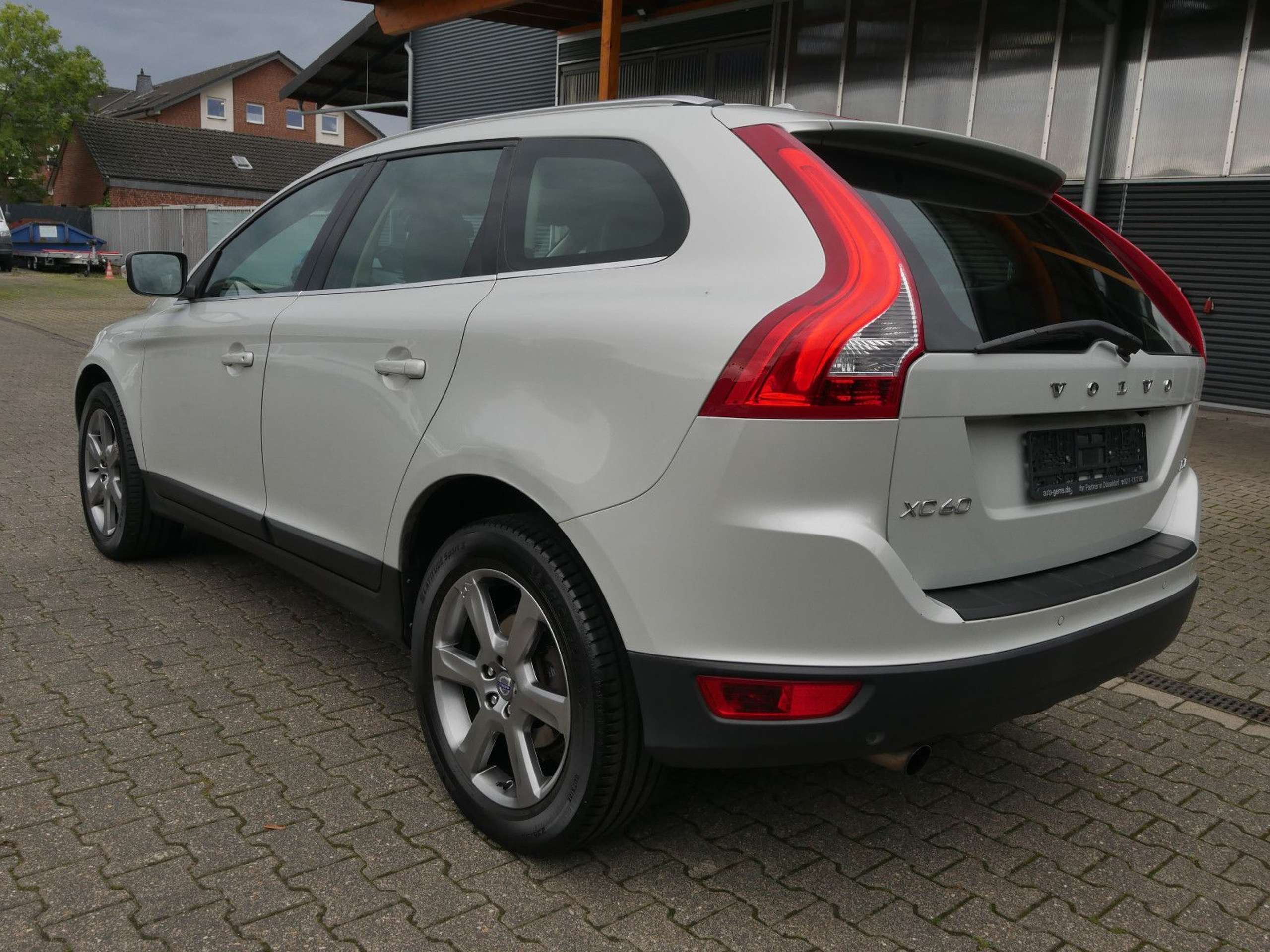 Volvo - XC60