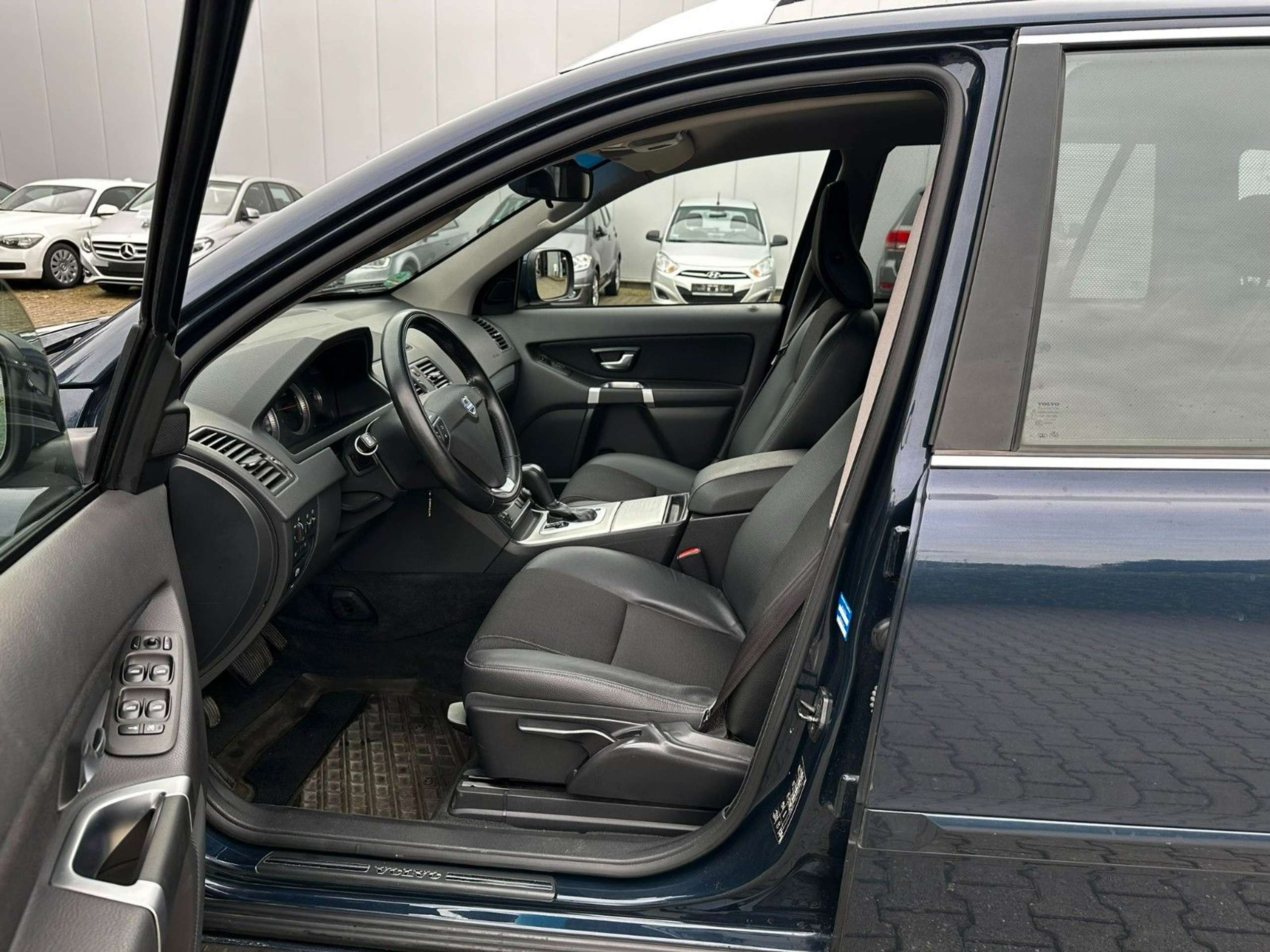 Volvo - XC90