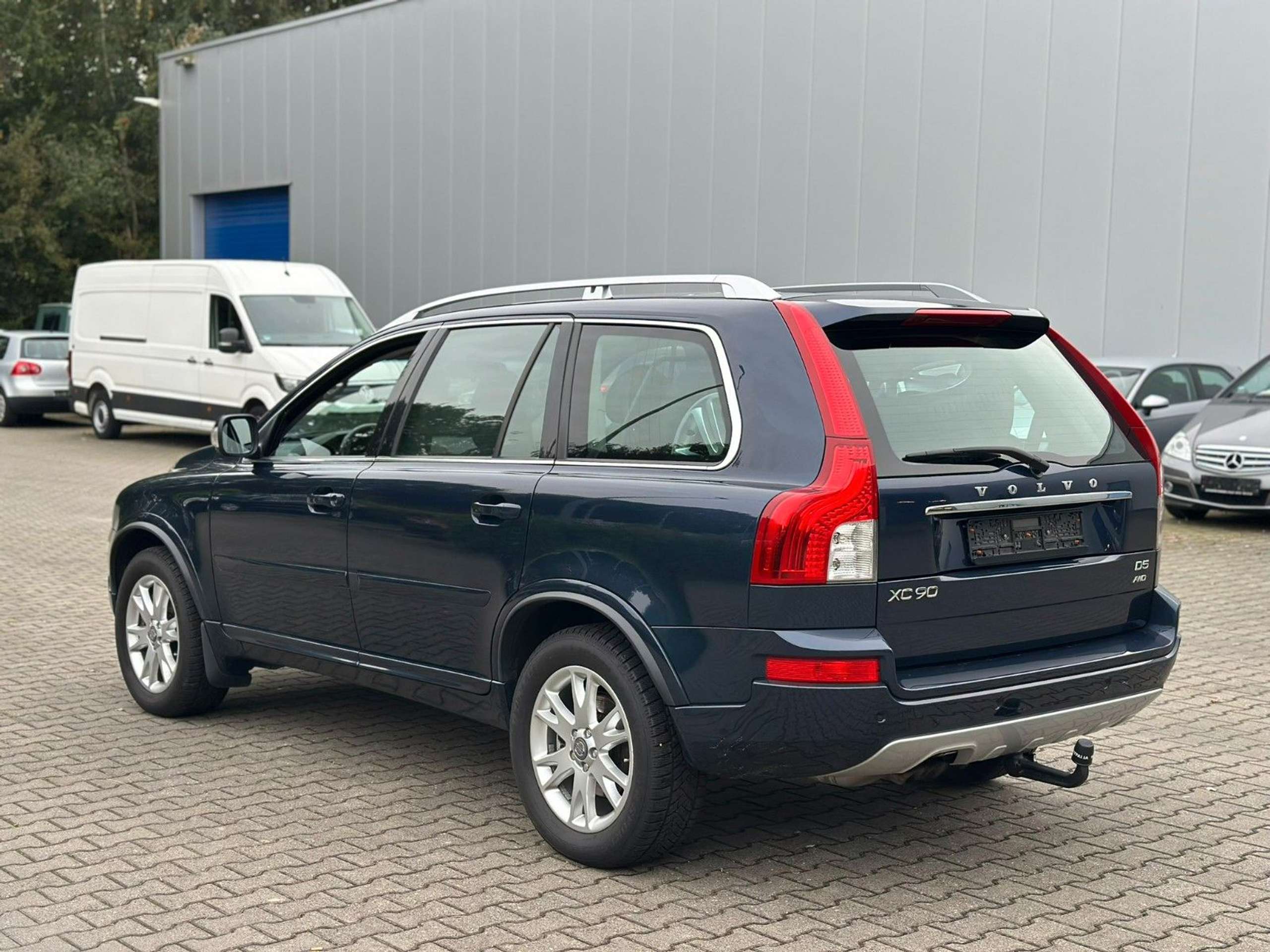 Volvo - XC90