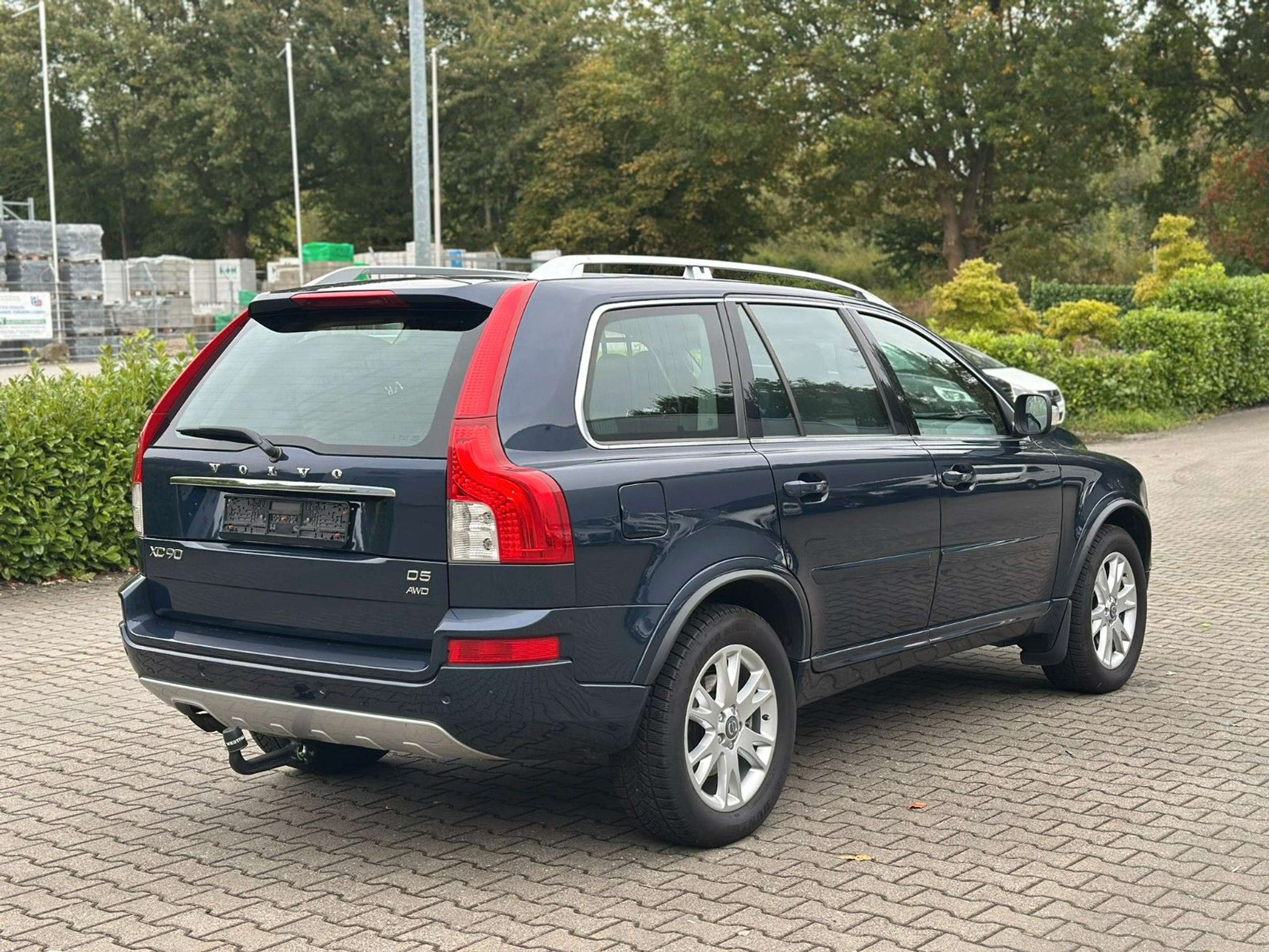 Volvo - XC90