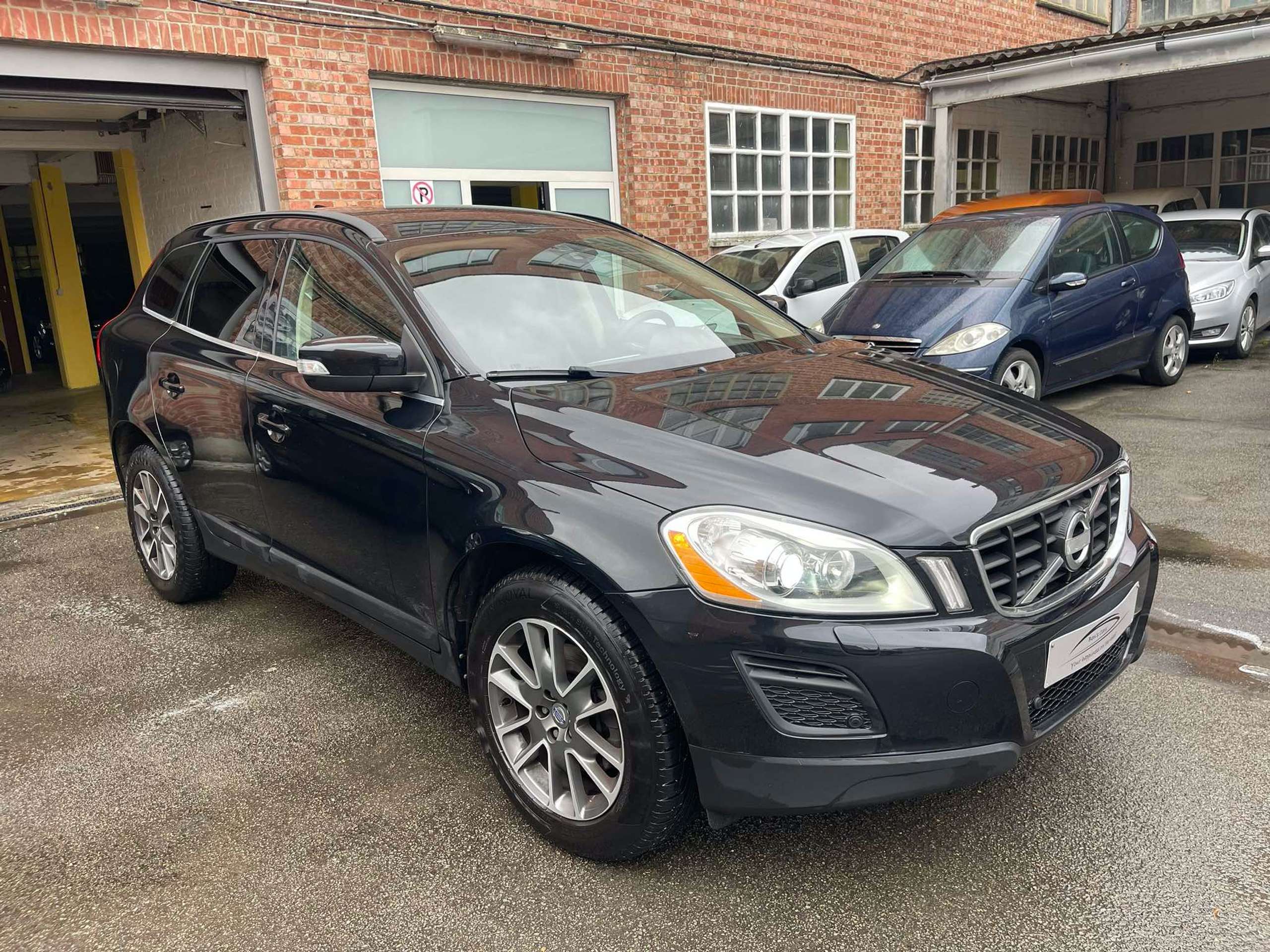 Volvo - XC60