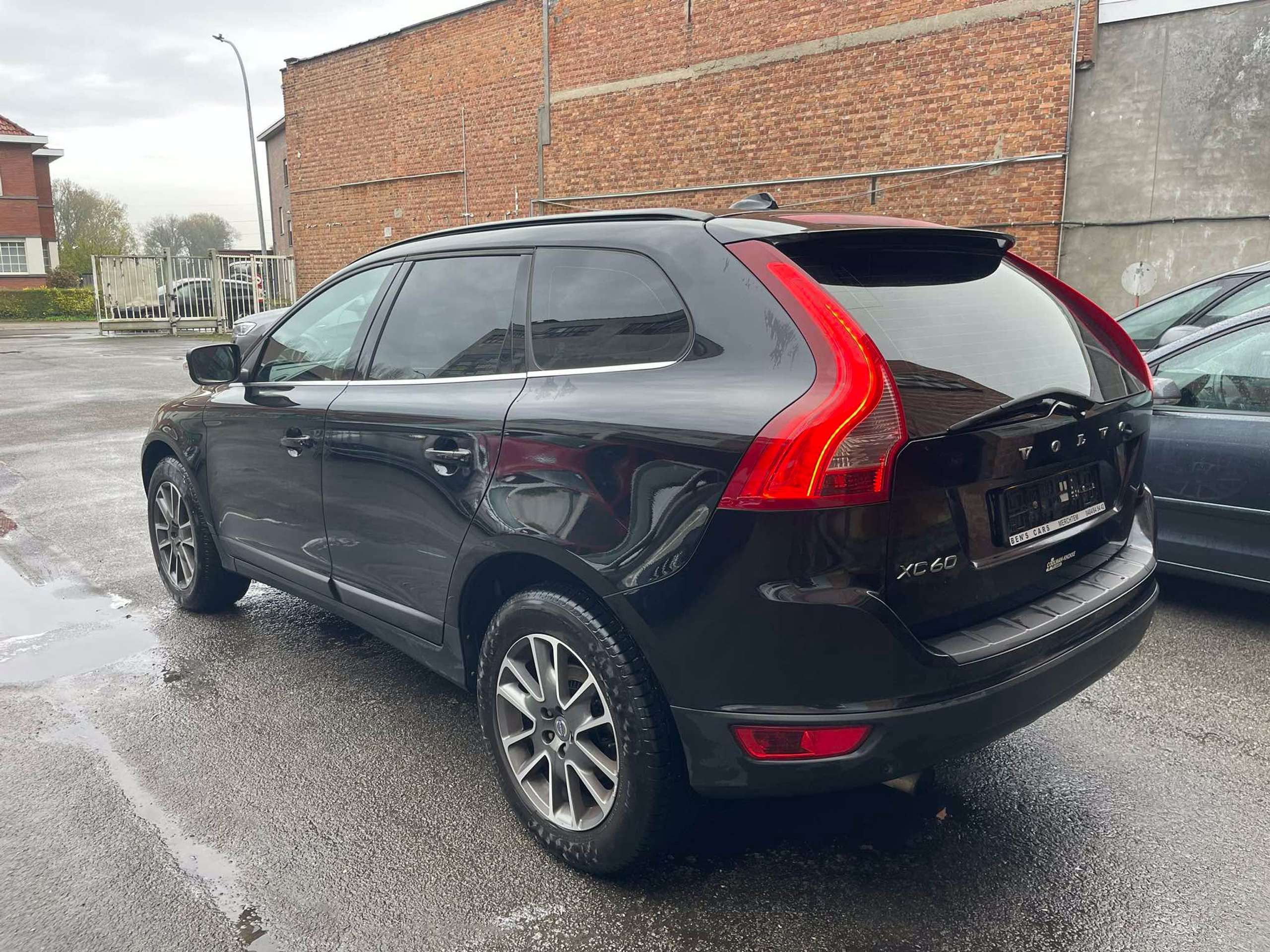 Volvo - XC60