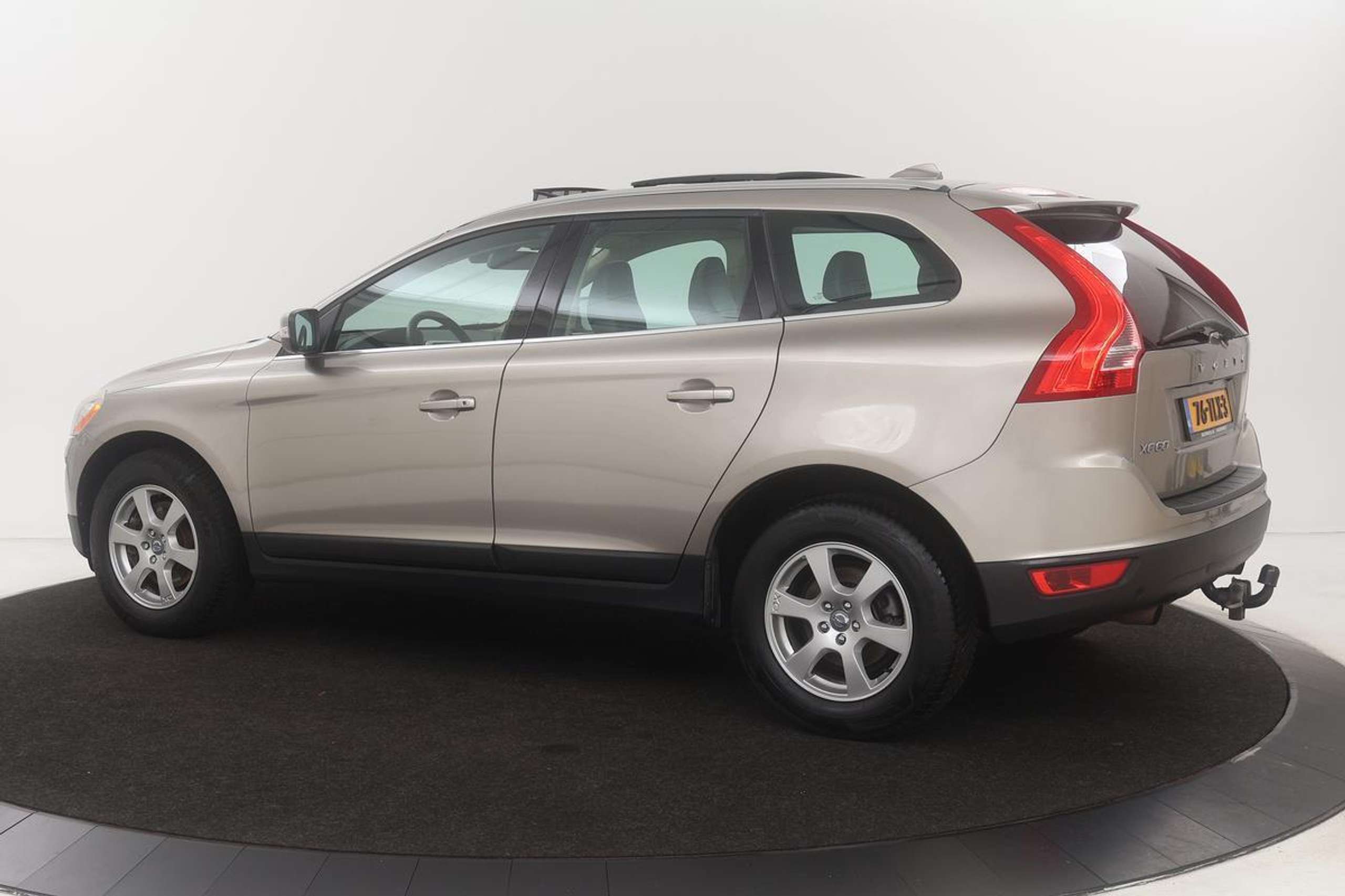 Volvo - XC60