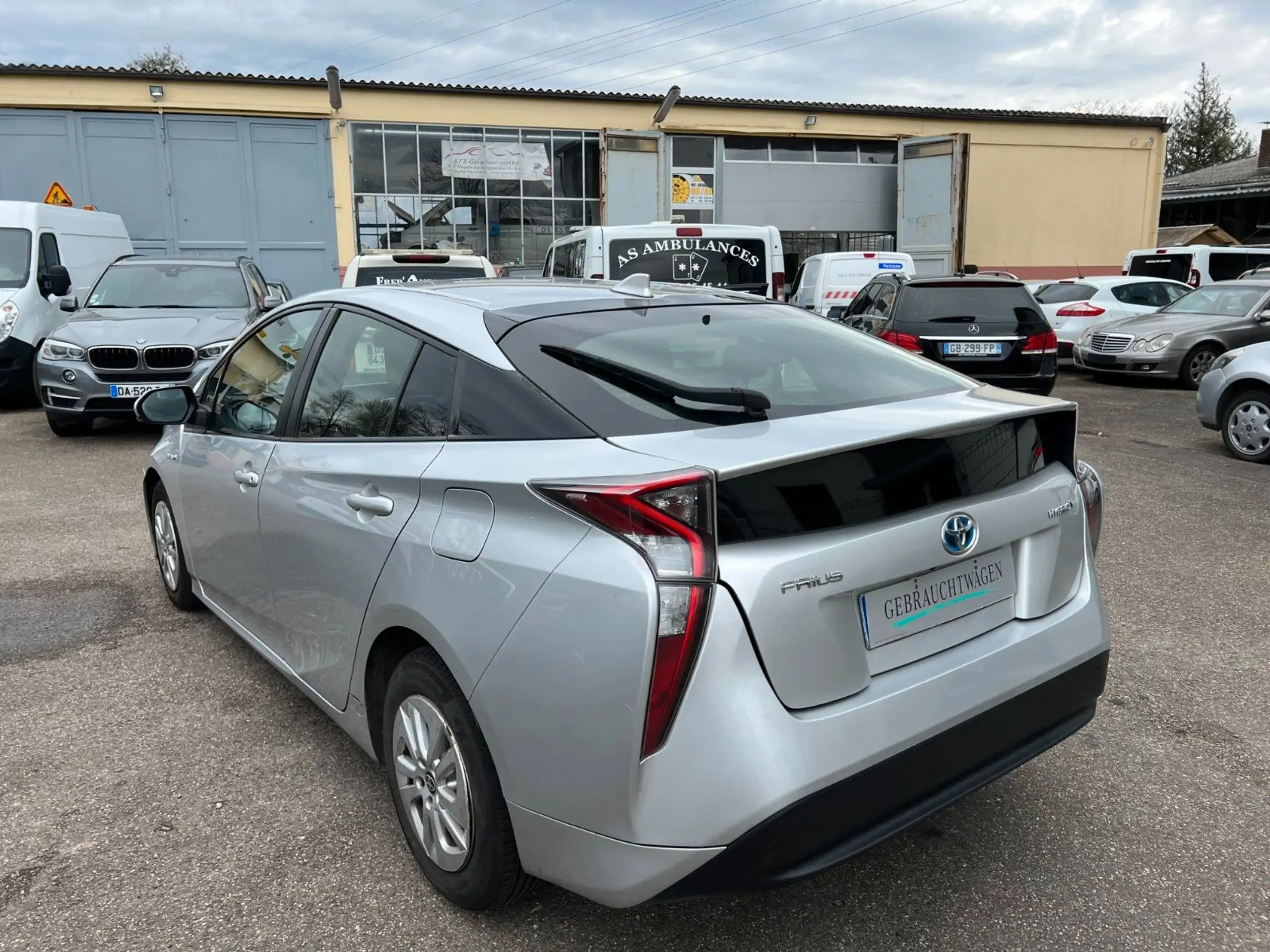 Toyota - Prius