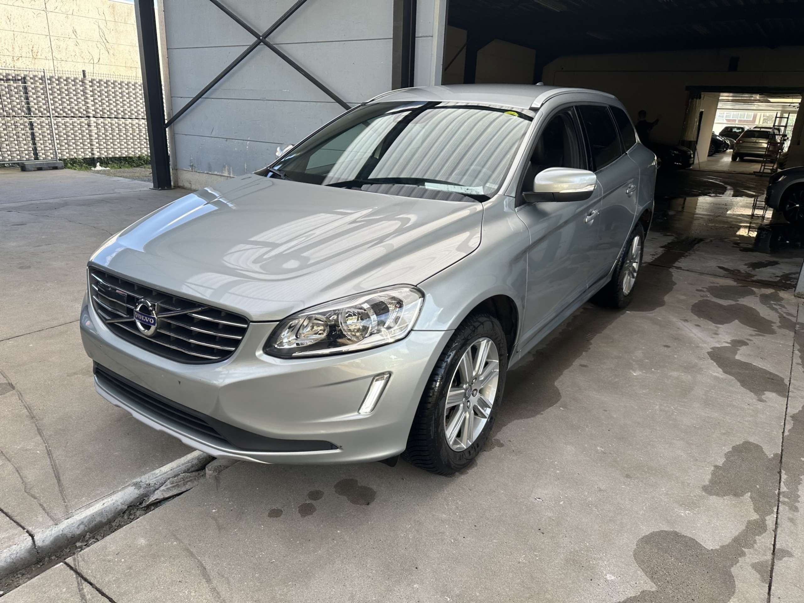 Volvo - XC60