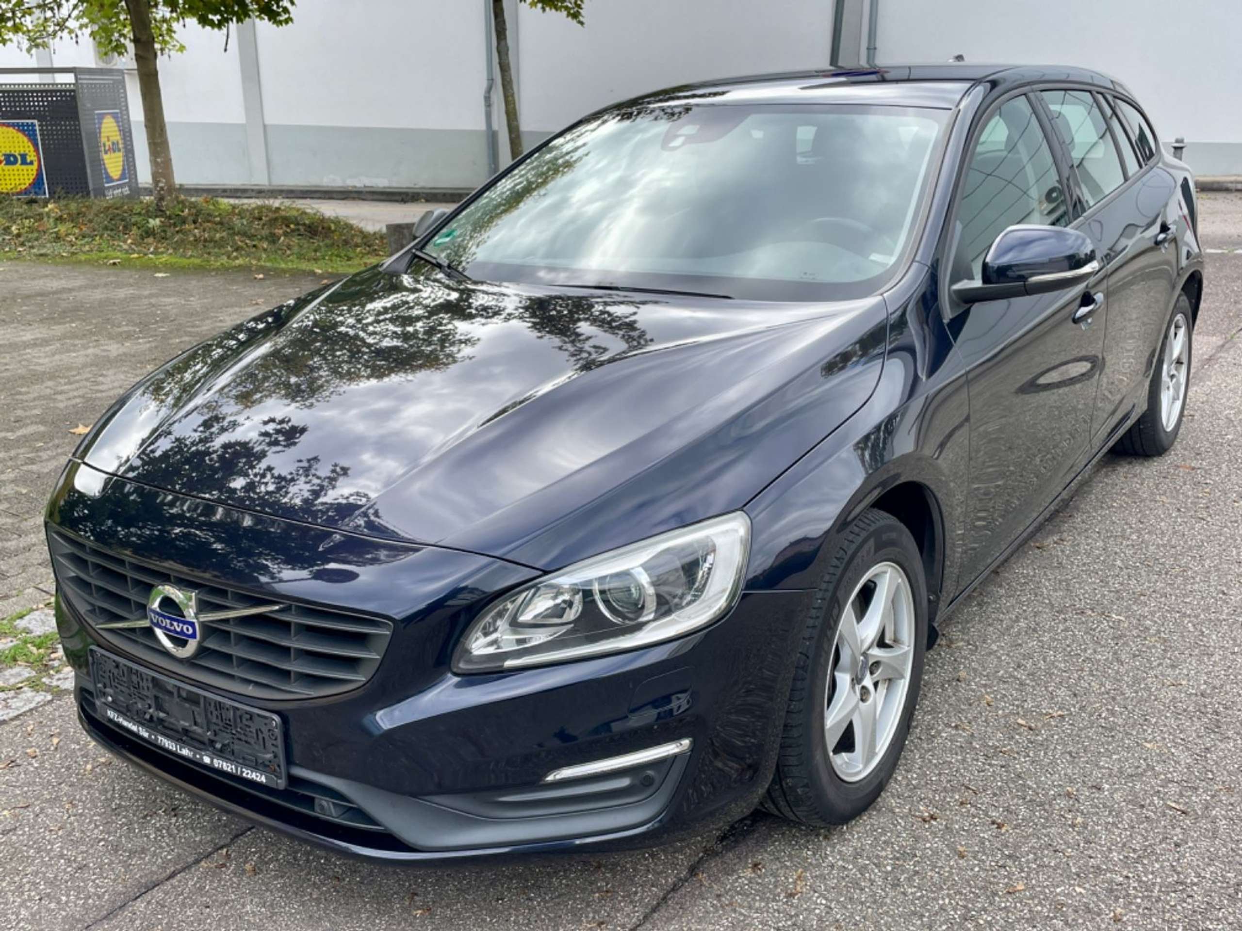 Volvo - V60