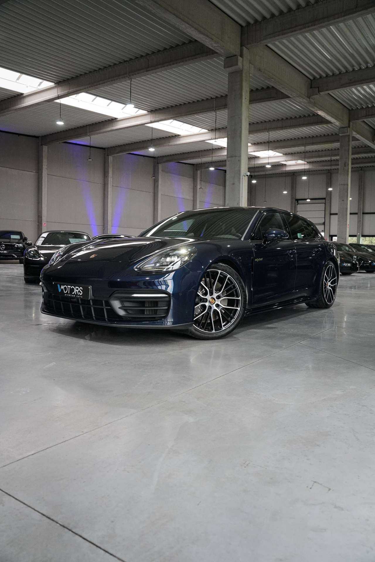 Porsche - Panamera