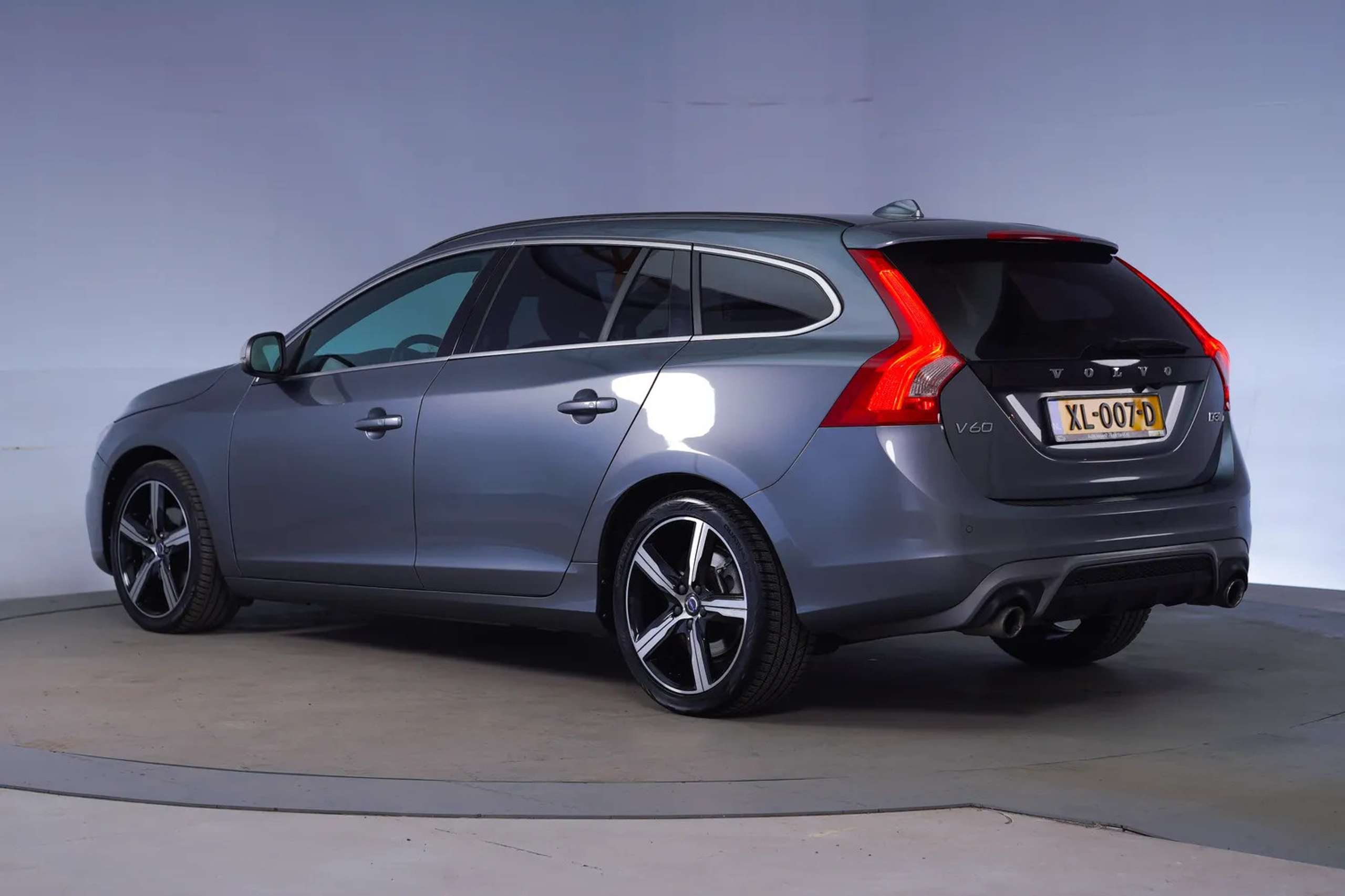 Volvo - V60