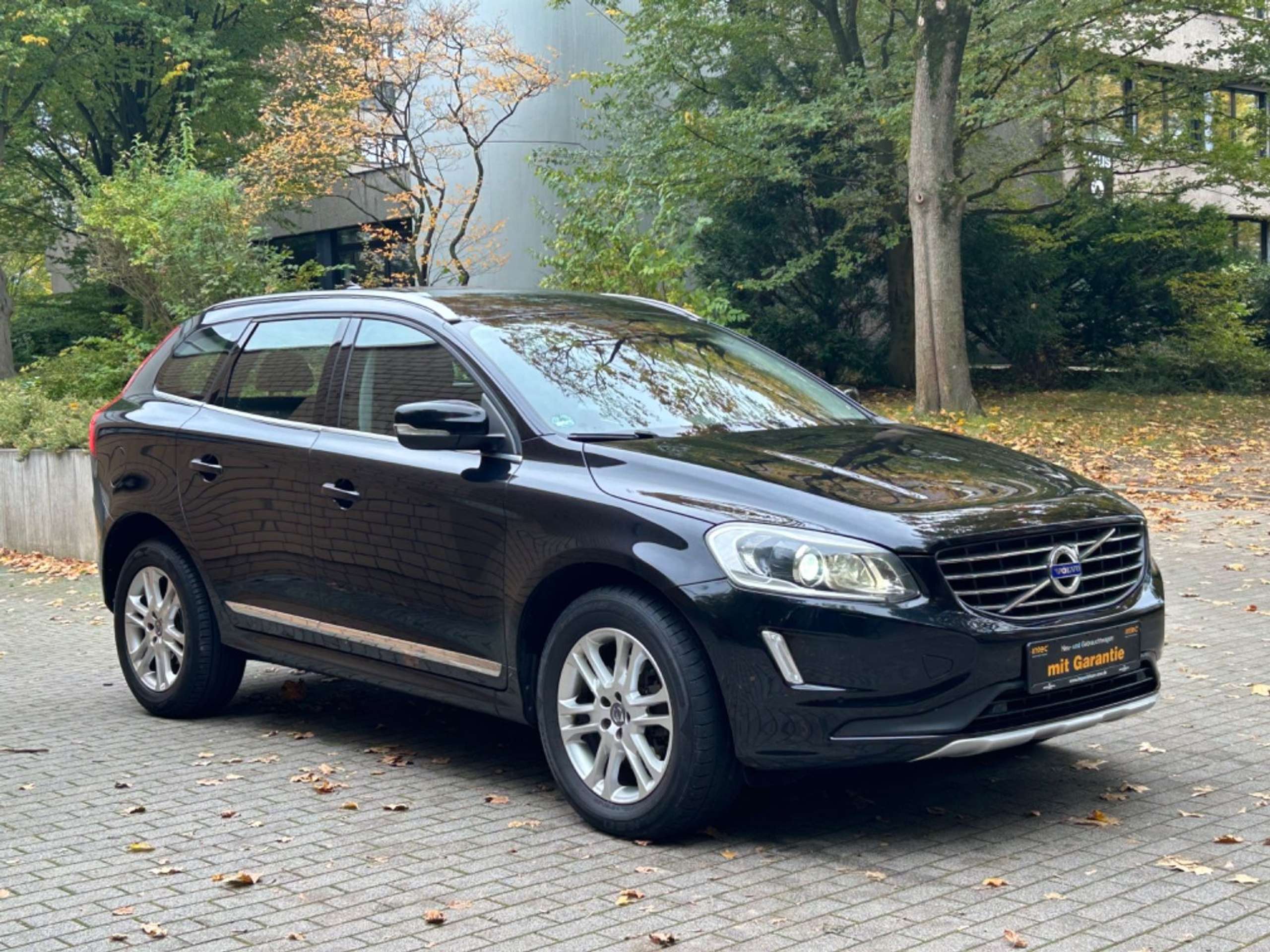 Volvo - XC60